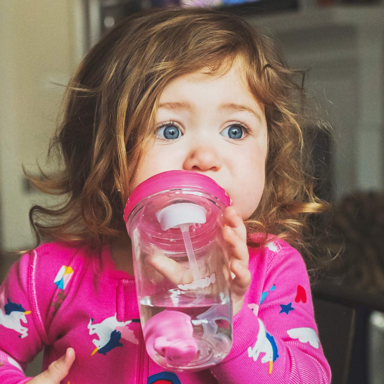 Nuby Tritan No Spill Trainer Cup with Silicone Spout & 360 Weighted Straw with Hygienic Cover, 10 ml