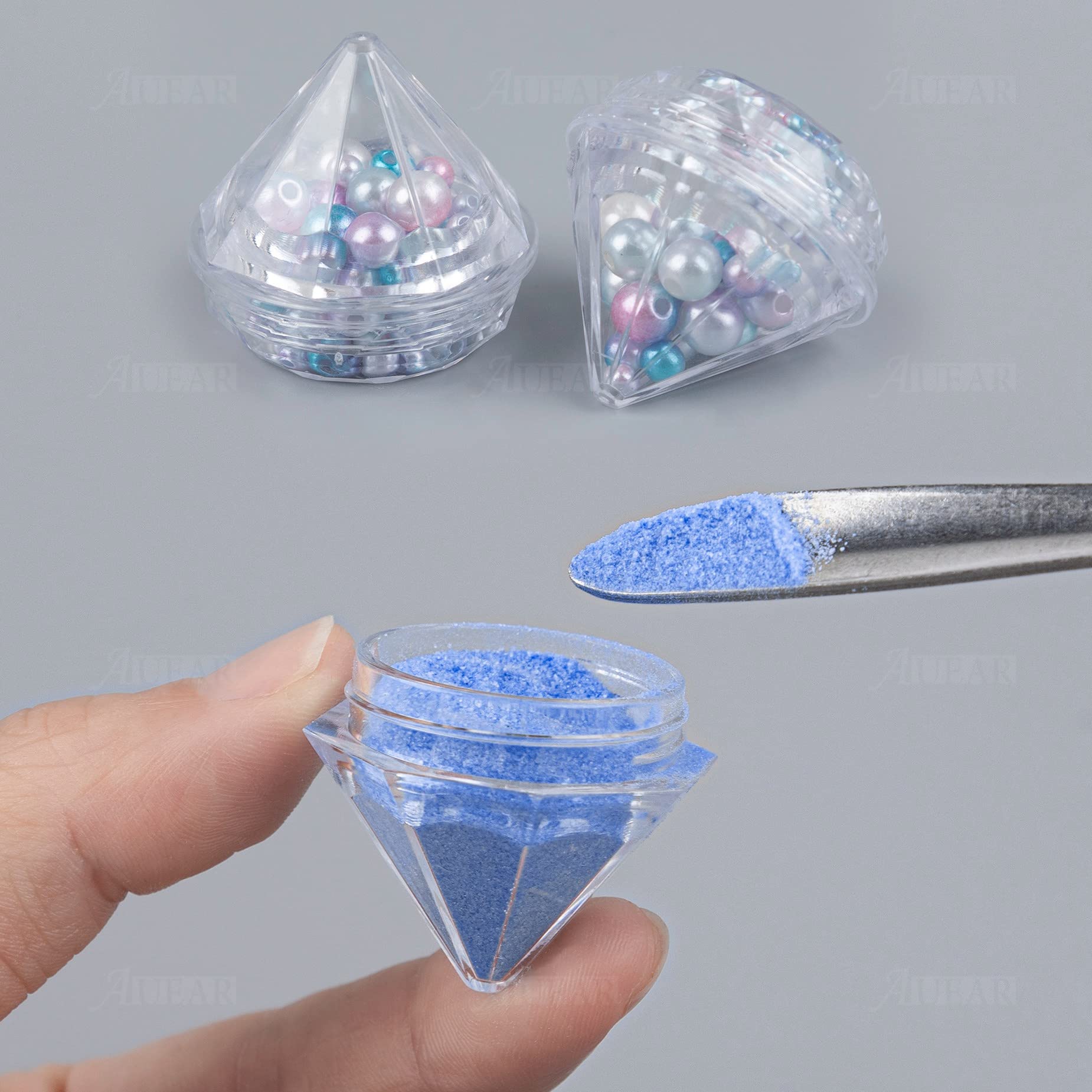 AUEAR, 50 Pack Diamond Shaped Clear Jars 5 ML Empty Refillable Cosmetic Small Jar Makeup Container with Lids Sample Trial Case Storage Box for Party Favors Container Decor