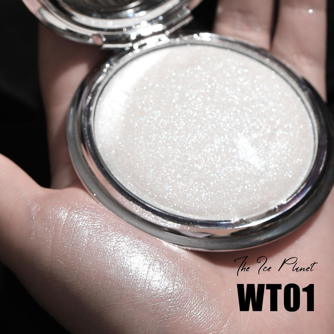 FOCALLURE Shimmer Face Highlighter Makeup Powder, Gel to Powder Glow Finish, Leaving a Lightweight & Healthy Radiance, Long Lasting Luminous Face Body Highlighter Makeup,WT01 The Ice Planet