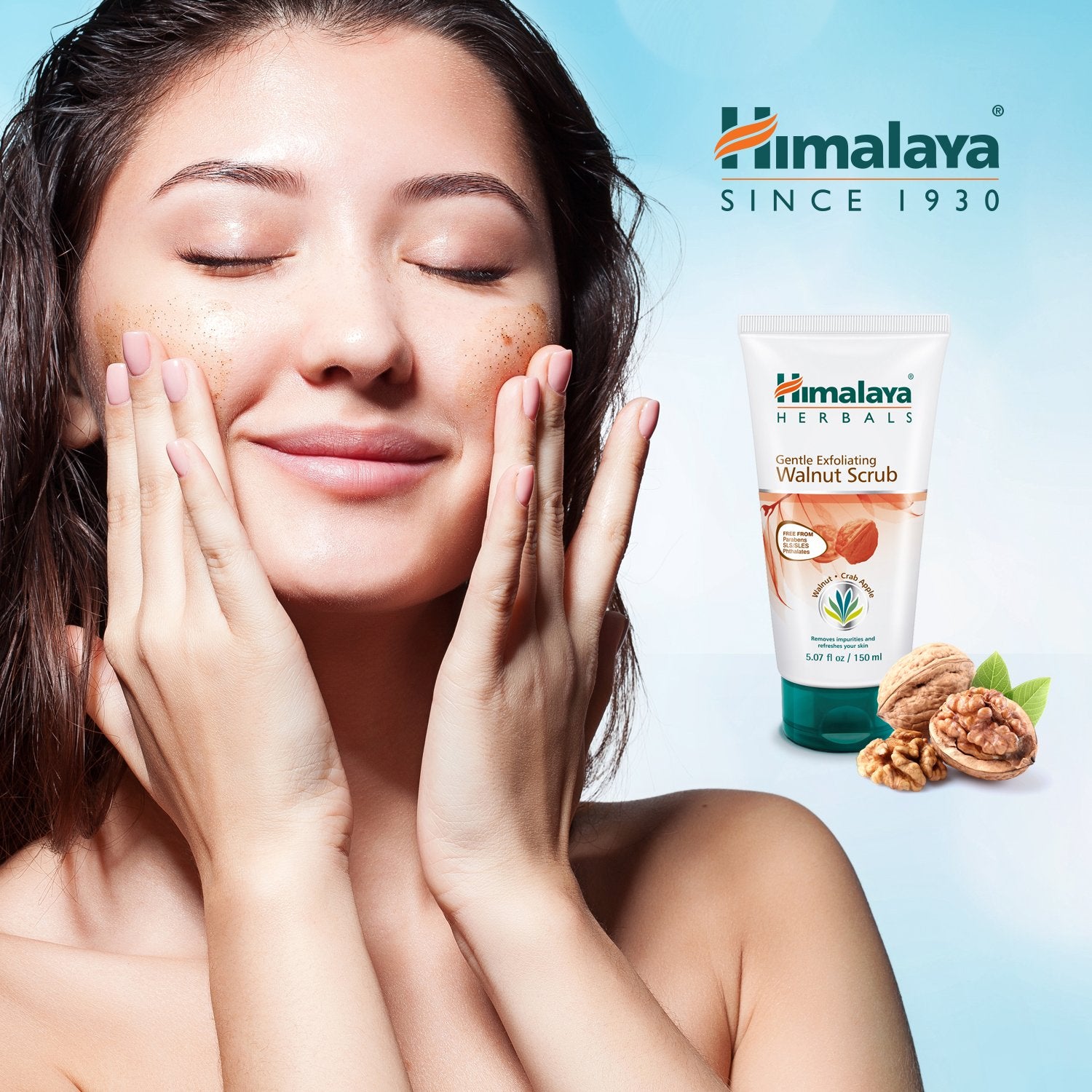 Himalaya Gentle Exfoliating Walnut Facial Scrub for Oily Skin, Free from Parabens, SLS/SLES and Phthalates 5.07 oz (150 ml)