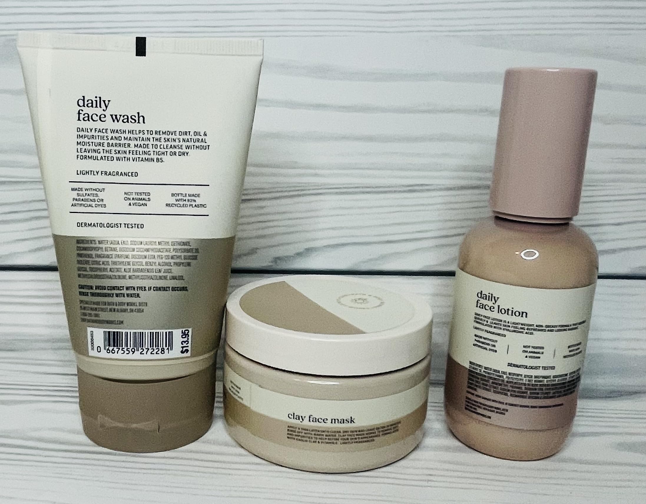 Bath and Body Works Face Essentials Gift Set Includes Daily Face Wash (4 oz), Daily Face Lotion (3.4 oz) and Clay Face Mask (6.5 oz)