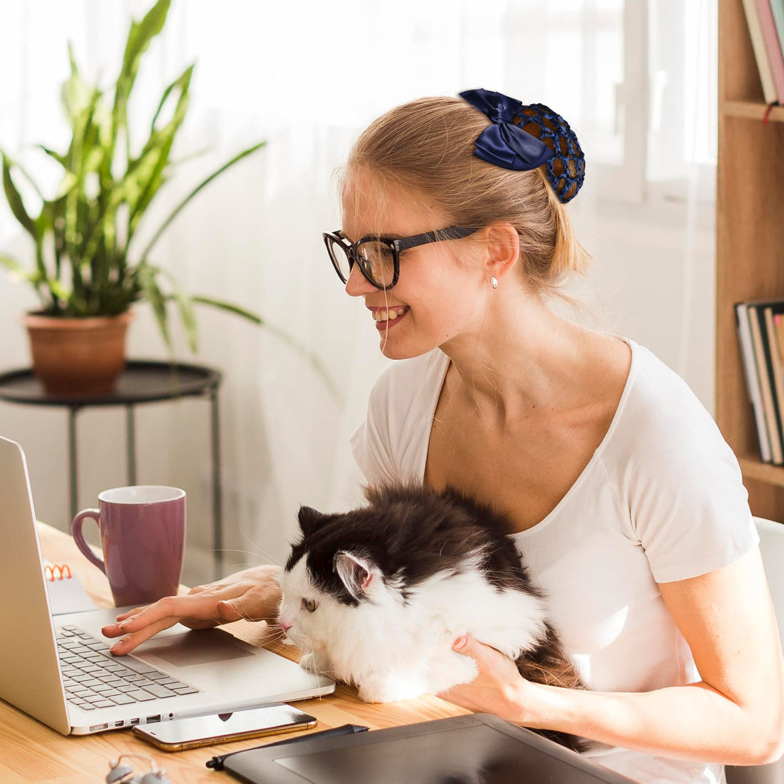 TXIN 3 Pieces Hair Snood Net Bun Cover Knit Hairnet Bow Bowknot Decor Barrette Hair Clip for Women Mesh Work Hairnets, Black & Navy Blue & Red