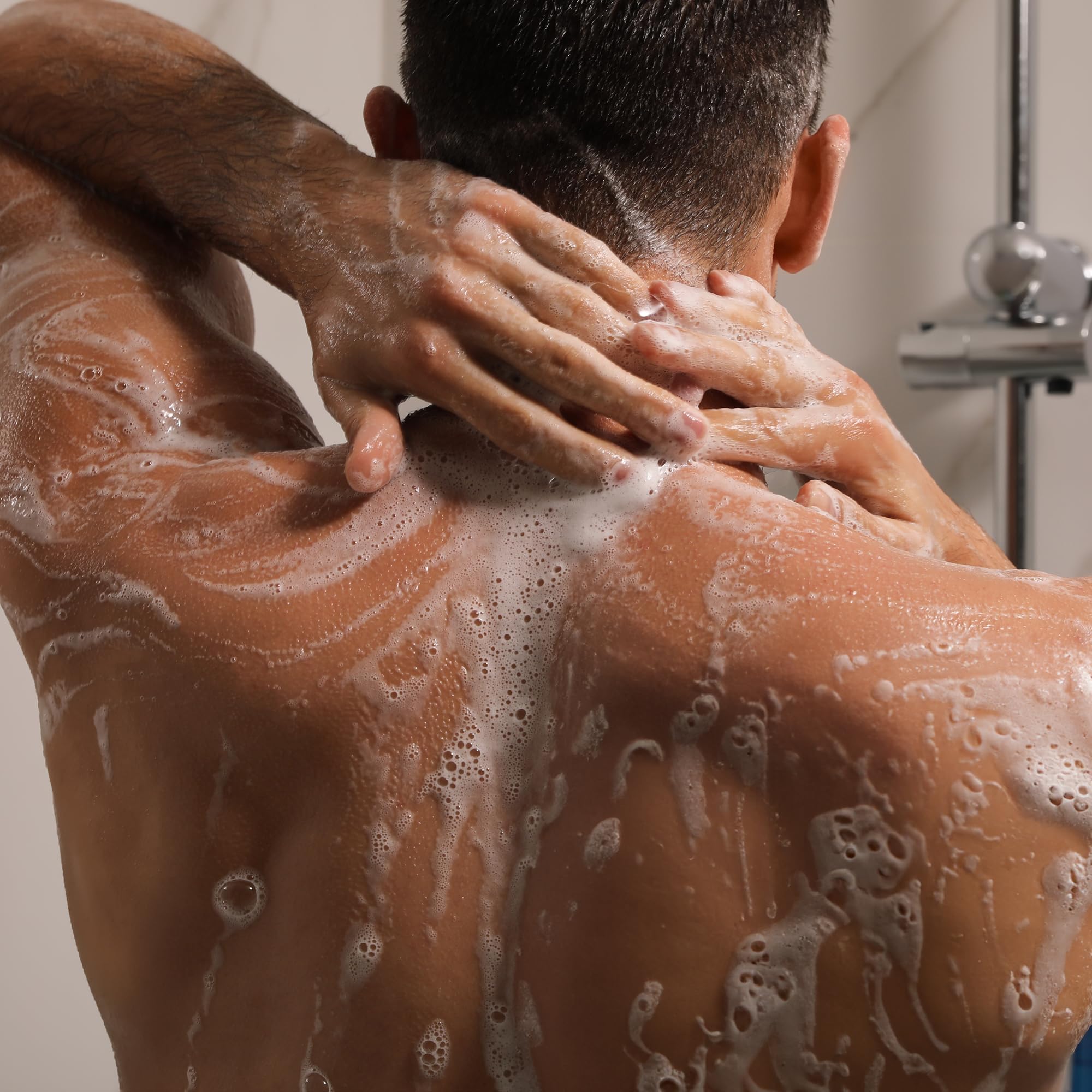 Cremo Rich-Lathering Reserve Blend Body Wash, An Elevated Blend with Notes of Kentucky Bourbon, Smoked Vetiver and American Oak, 16 Oz