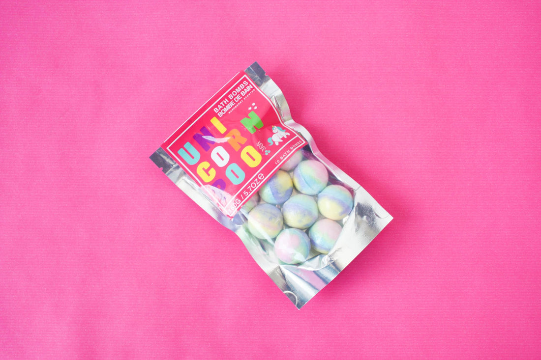 Gift Republic Ltd Unicorn Poo Pack Of 10 Raspberry Scented Rainbow Bath Bombs 150G