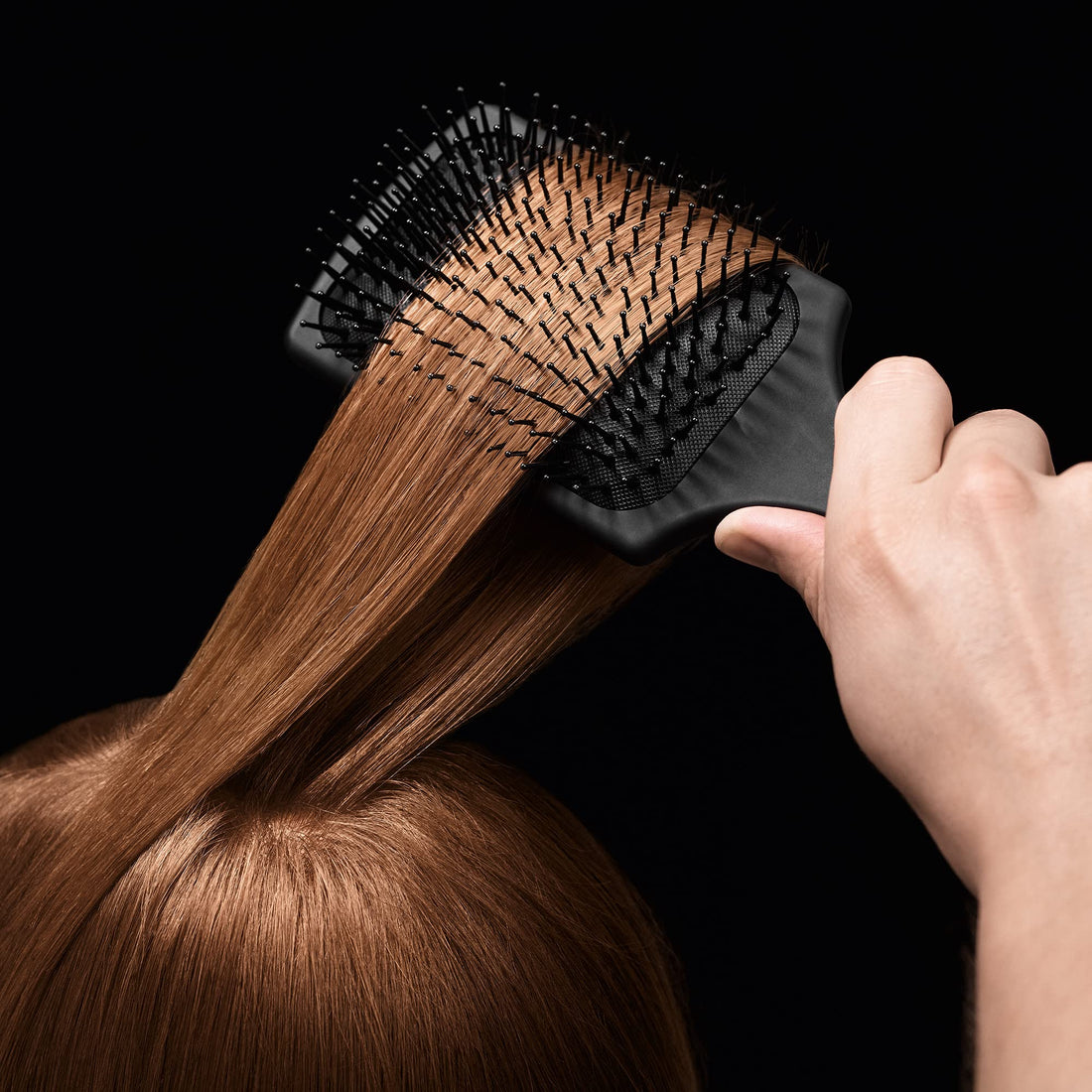 VARIS Paddle Brush