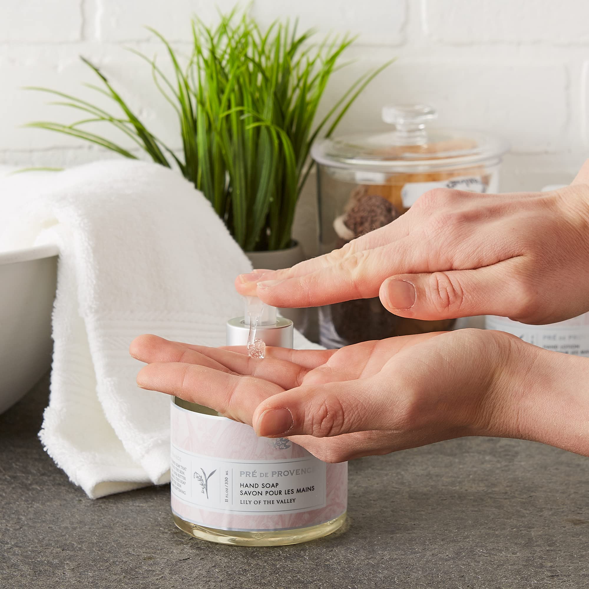 European Soaps 35101LY PrÃƒ© de Provence Lily of the Valley Heritage Liquid Soap