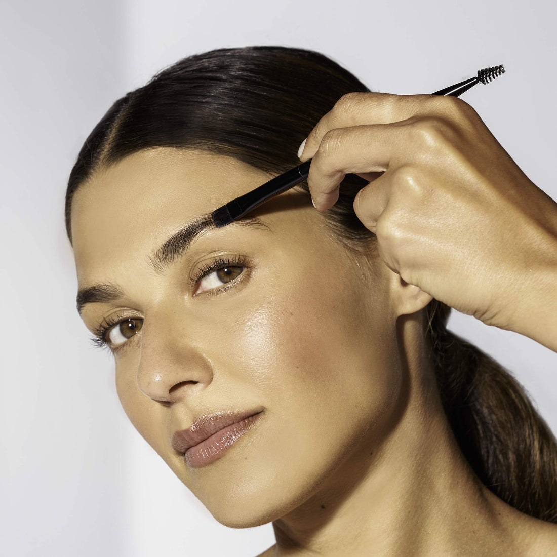 Tweezerman Dual Ended Flat Brow Brush