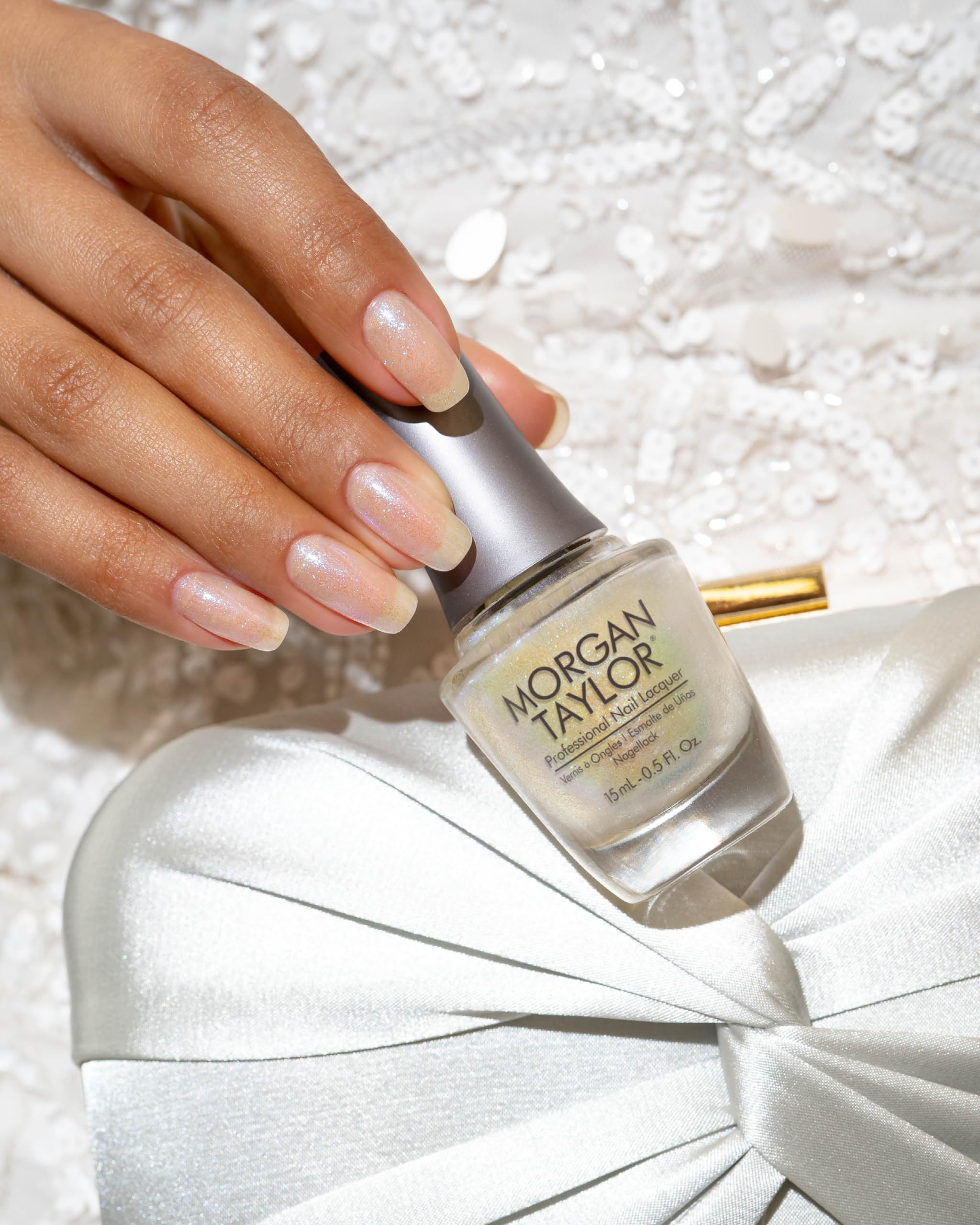 Morgan Taylor Izzy Wizzy Lets Get Busy 0.5 Ounce