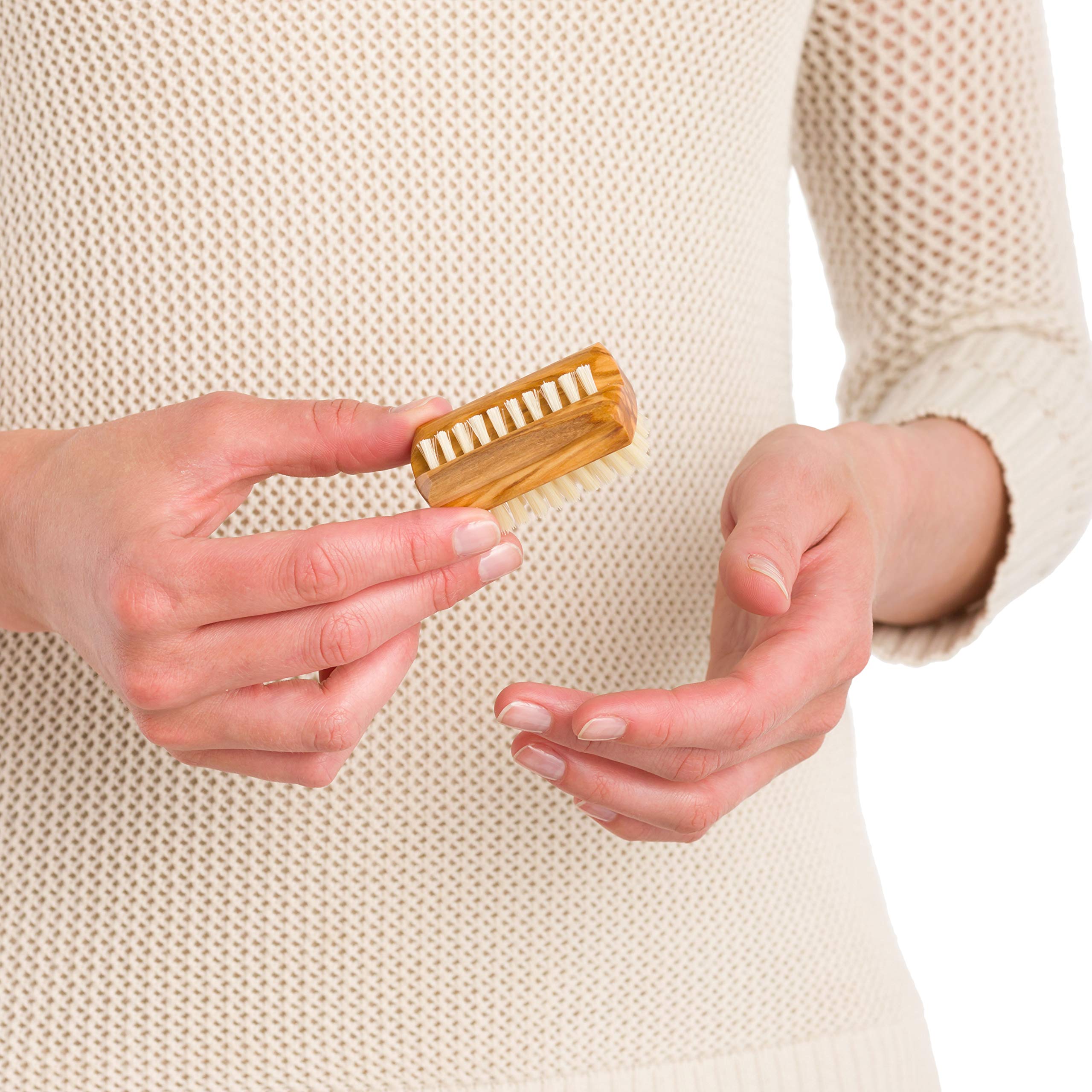 Set of 1, Waxed Olive Wood Travel Nailbrush : Bürstenhaus Redecker Natural Pig Bristle Travel Nailbrush with Waxed Olive Wood Handle, 2-3/8-Inches by 1-1/8-Inches