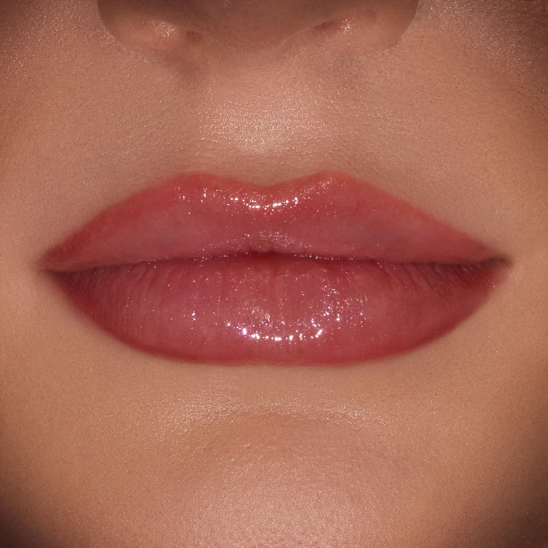 ColourPop x The Grinch Pinky Who Lip Makeup Kit - Limited Edition Lip Liner & Plumping Gloss Balm Hybrid Duo - Visibly Plumps Lips & Delivers Buildable Color (2 Count)