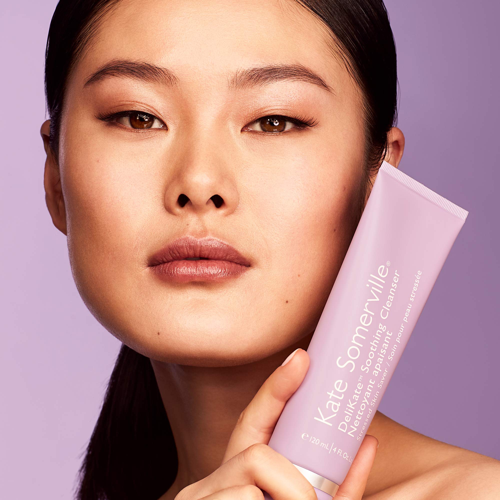 Kate Somerville DeliKate Soothing Cleanser – Clinically Proven Hydrating Face Wash – Gentle Irritation, Tightness and Redness Relief for Stressed or Sensitive Skin, 4 Fl Oz