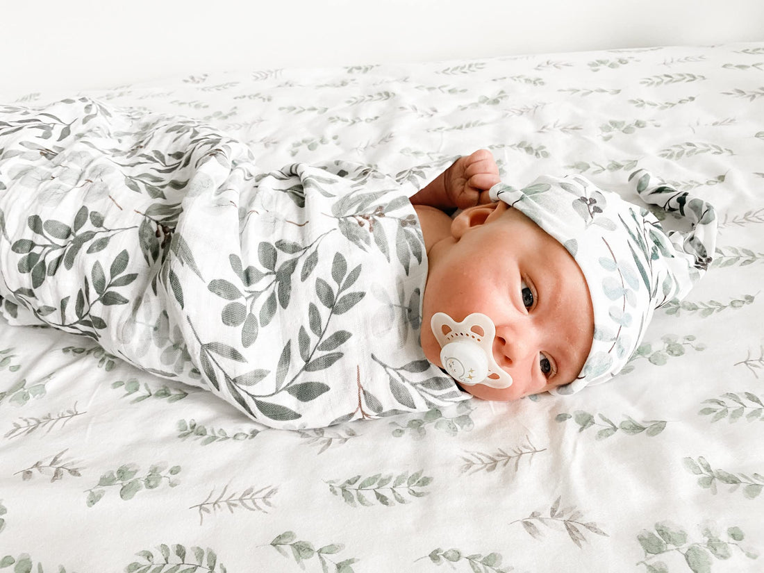 Miaoberry Organic Muslin Swaddle Blankets with Matching Hat and Wooden Hello World Newborn Sign | Eucalyptus Newborn Photography Props | Birth Announcement Sign