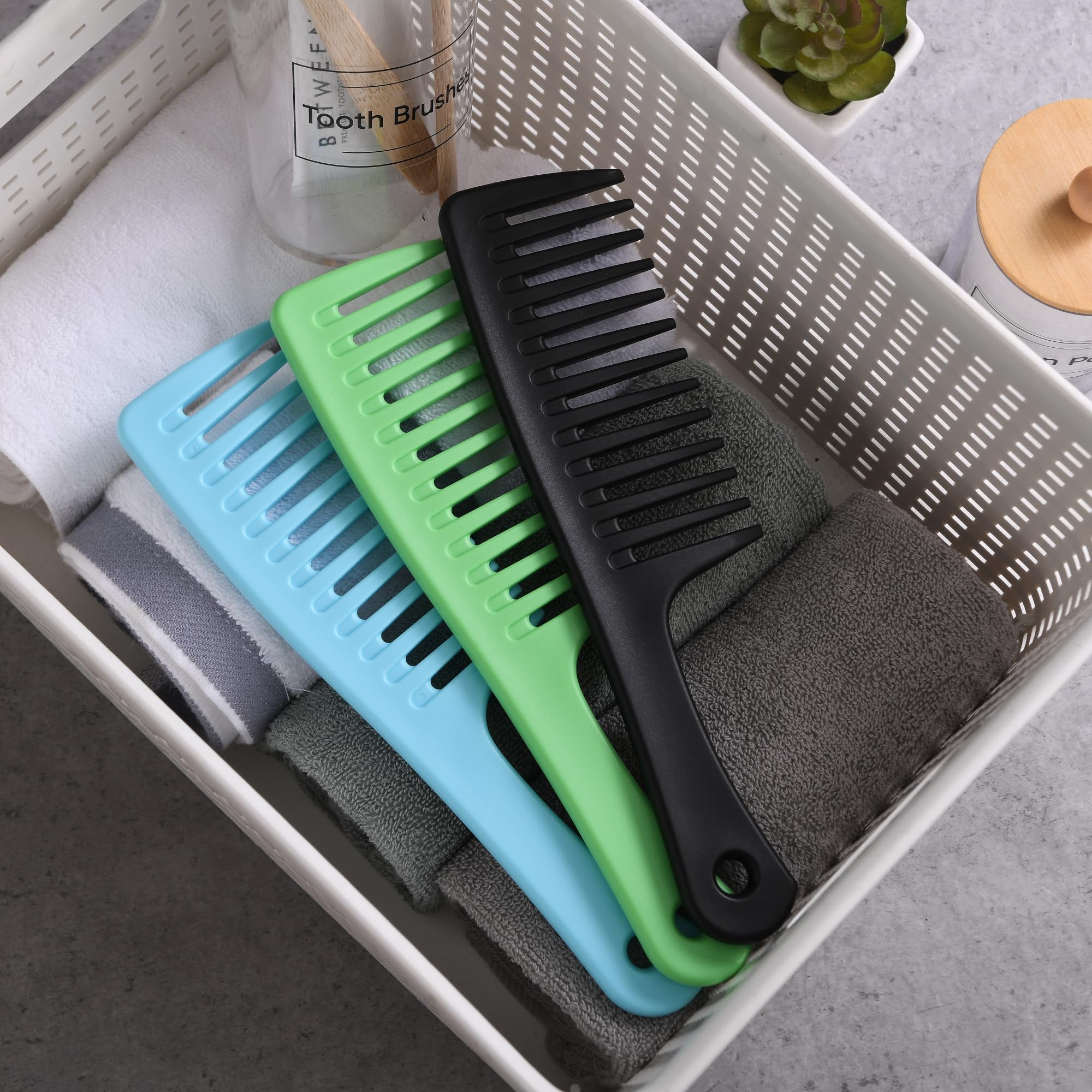 Wide Tooth and Large Detangling Comb, Durable Brush for Styling and Professional Care, Suitable for Curly, Long, Wet Hair Types