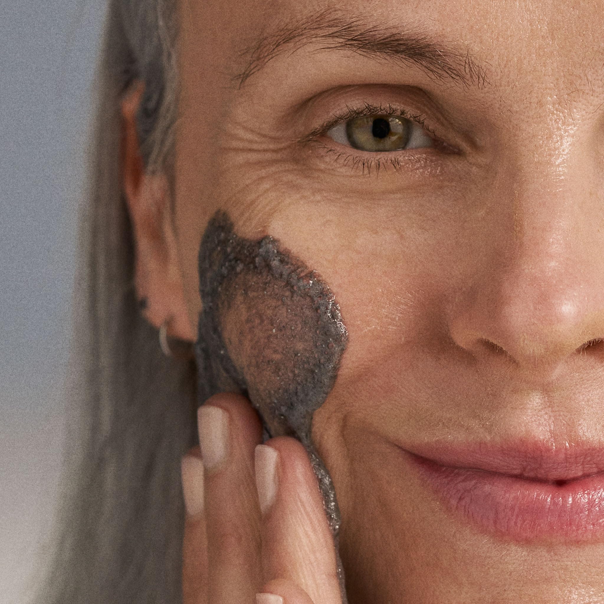 Dermalogica Daily Superfoliant - Deep Pore Face Scrub - Powder Exfoliator that Gently Smoothes and Brightens Skin Fighting Triggers Known To Accelerate Skin Aging, Refill, 2.0 fl oz