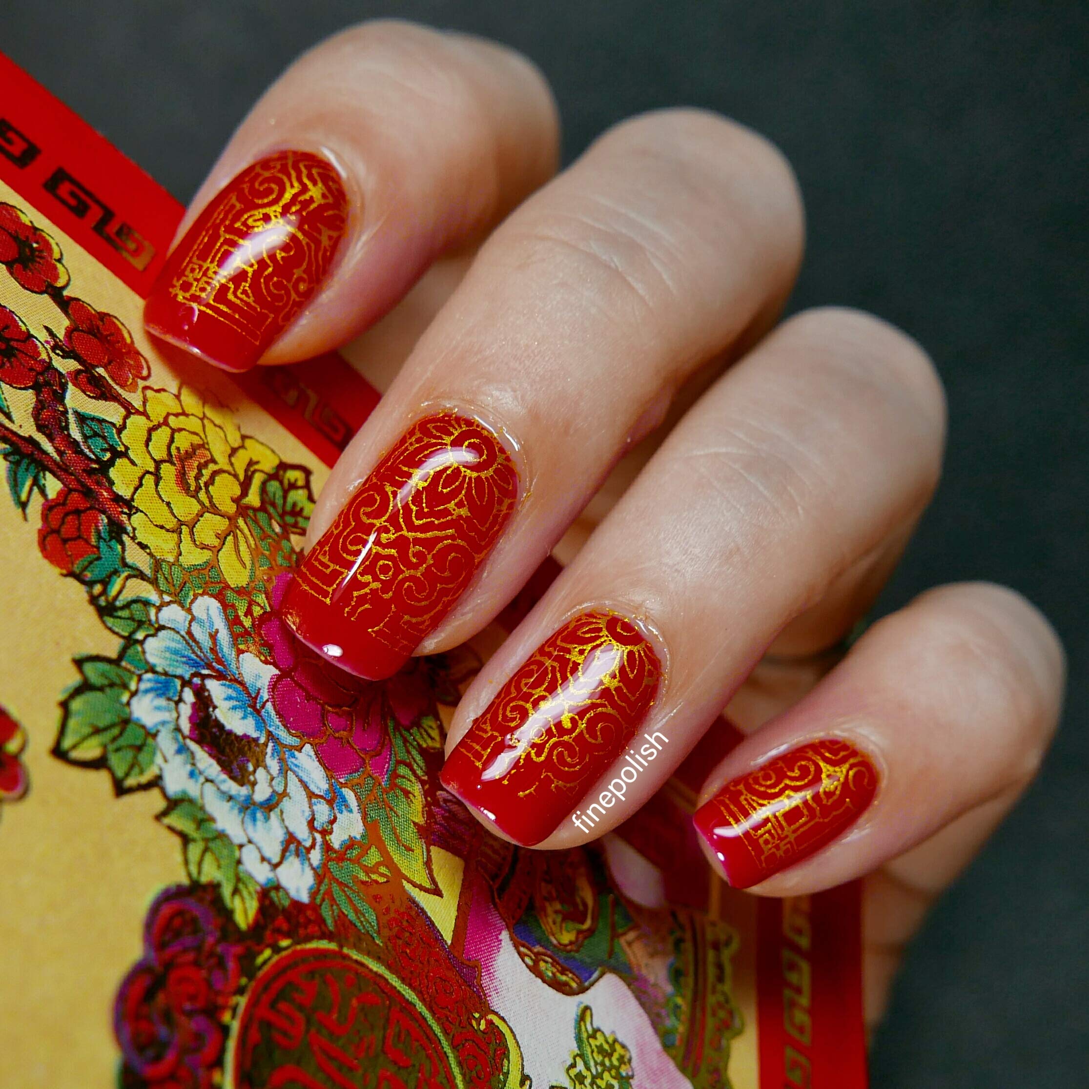 Aimeili Soak Off Uv Led Gel Nail Polish Pillar Box Red (064) 10ml