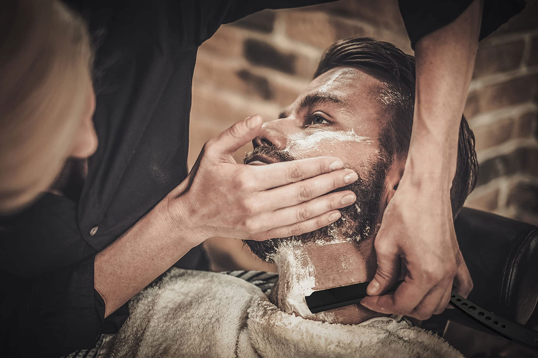 Facón Professional Straight Edge Barber Razor/Rasoirs/Rasoi with Adjustable Tension Screw - Salon Grade Quality Cut Throat Shavette - Japanese Stainless Steel - Black & Gold Limited Edition Gift Box