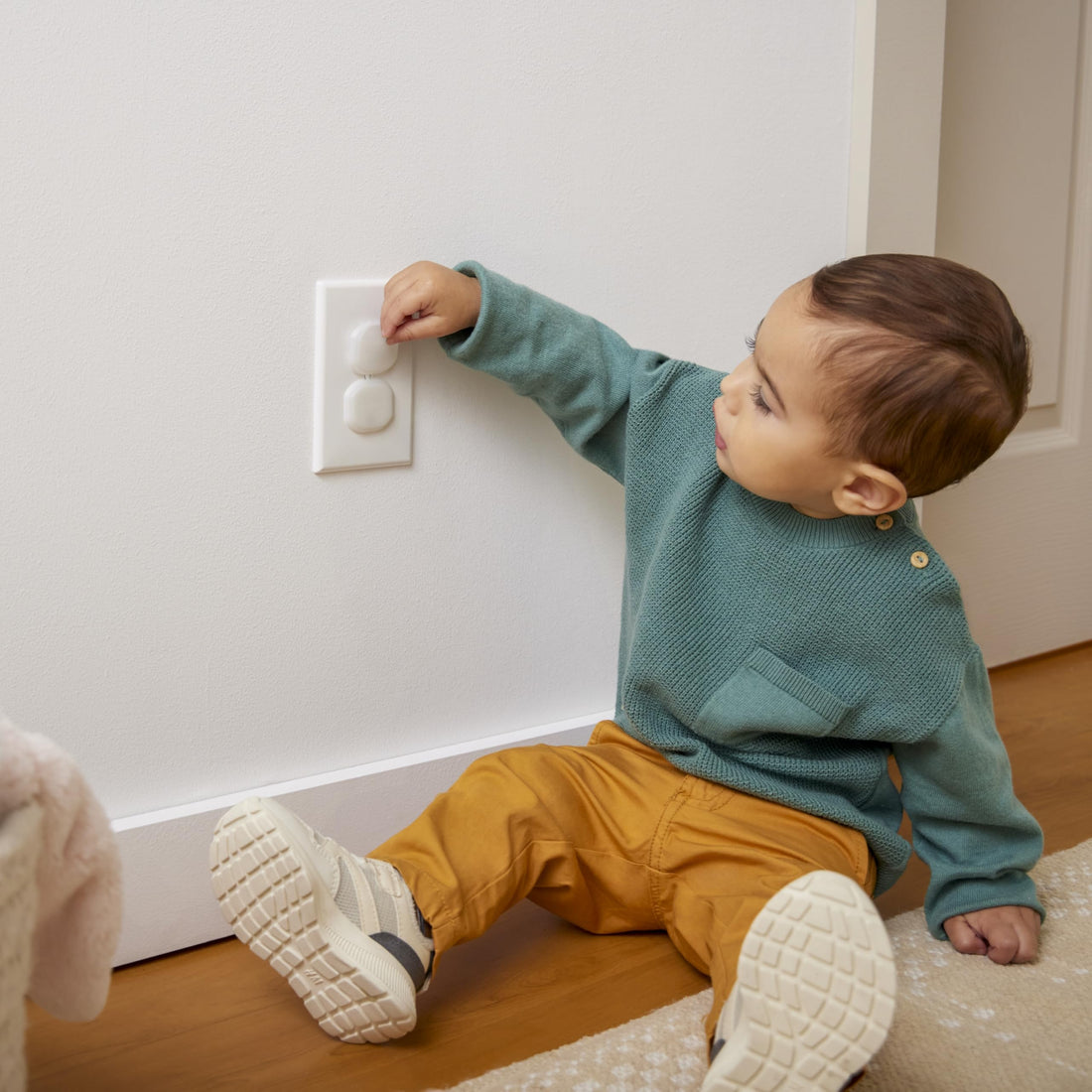 Safety 1st Home Safeguarding and Childproofing Set (80 Pcs), White