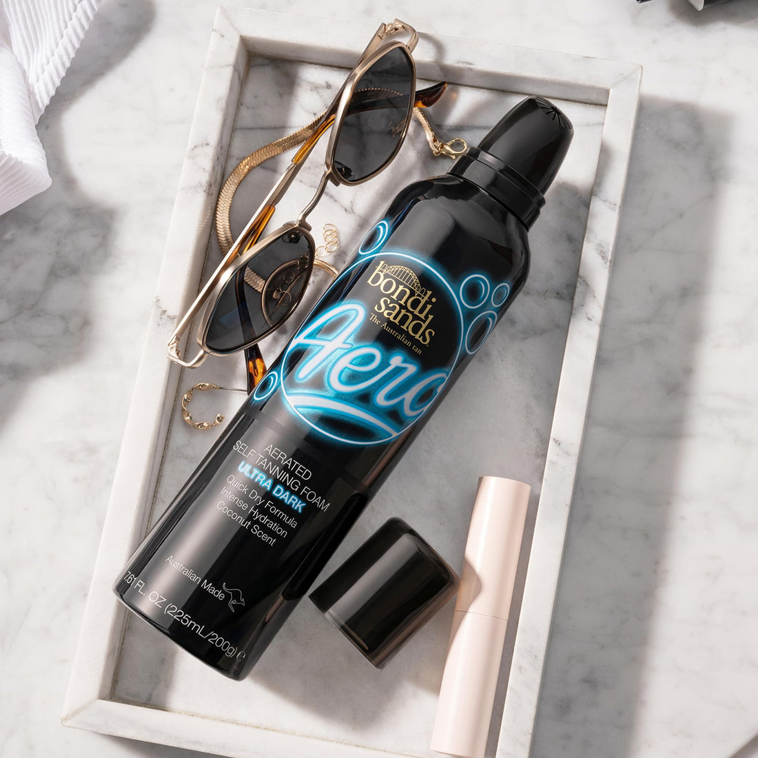 Bondi Sands Aero Self Tanning Foam | Lightweight + Fast-Drying Aerosol Formula Gives Skin a Hydrated, Long-Lasting Bronzed Glow | Ultra Dark, 7.61 Oz/225 mL
