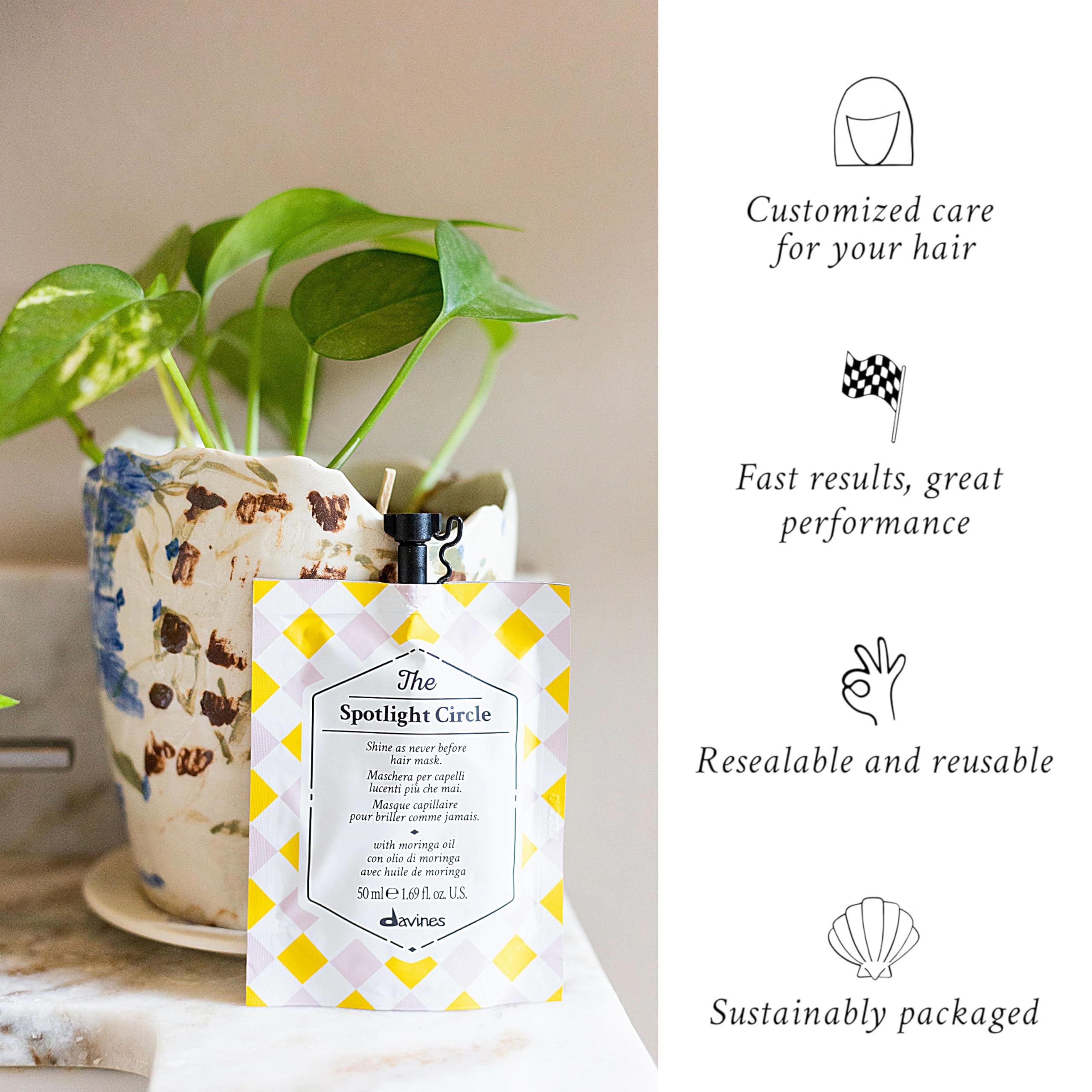 Davines The Spotlight Circle, Shine Enhancing Mask For Dull Hair, Boost Style Weightlessly, 1.69 fl. oz.