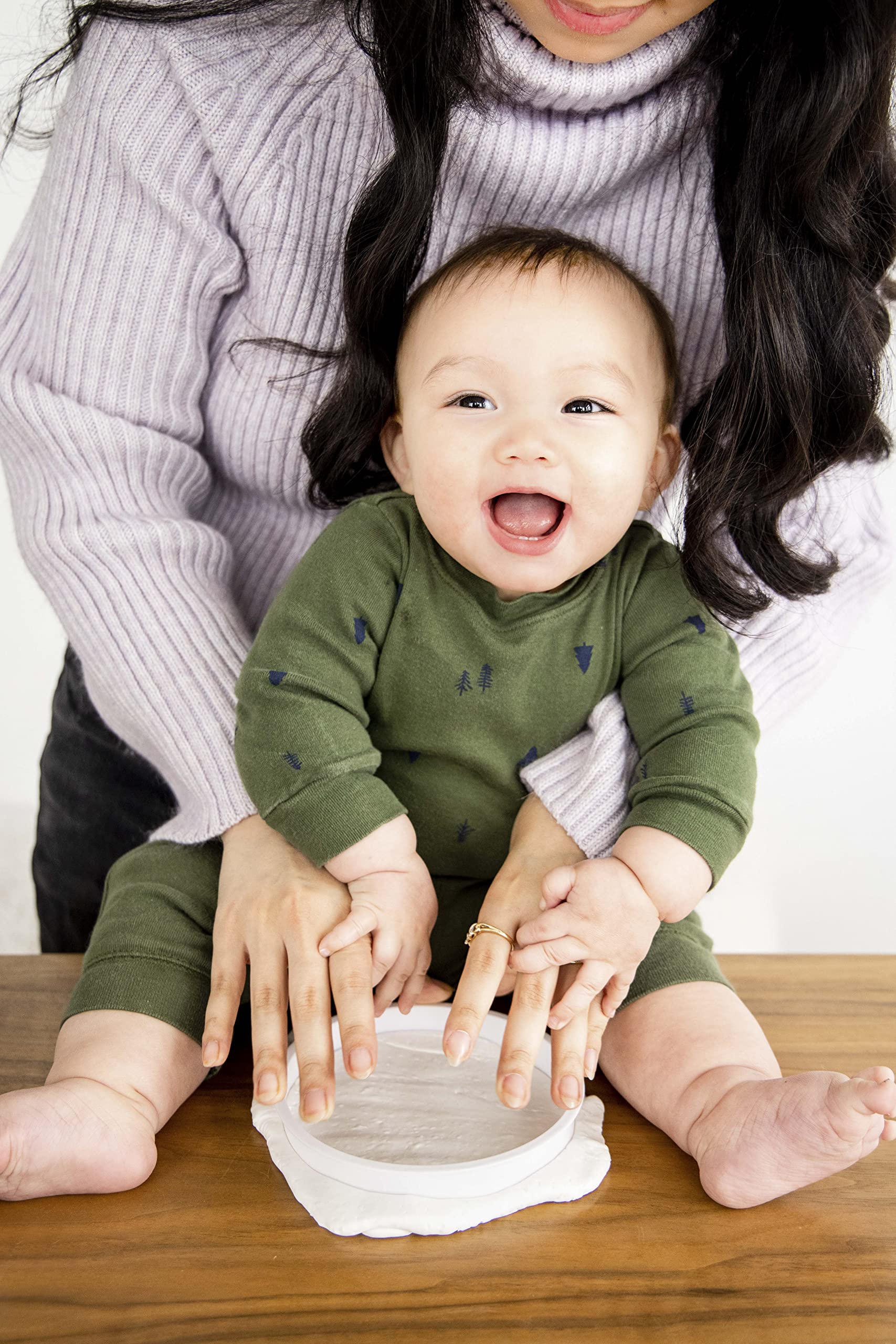 Pearhead Babyprints Baby's First Handprint or Footprint Ornament Kit, Easy No-Bake DIY Clay Impression Kit, Christmas Baby Gift, Baby Keepsake Ornament, Pack of 2