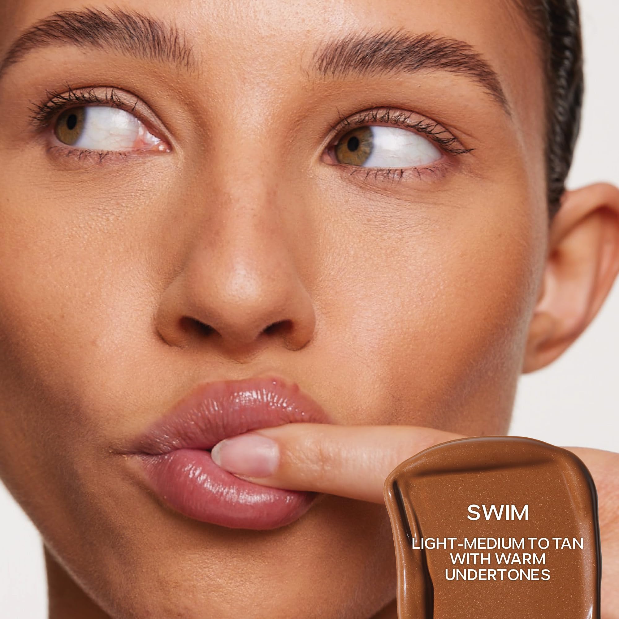 Saie Dew Bronze - Soft-Focus Liquid Bronzer + Liquid Contour - Enriched with Plant-Derived Glycerin to Effortlessly Blend + Deeply Nourish Skin - Swim (0.4 oz)