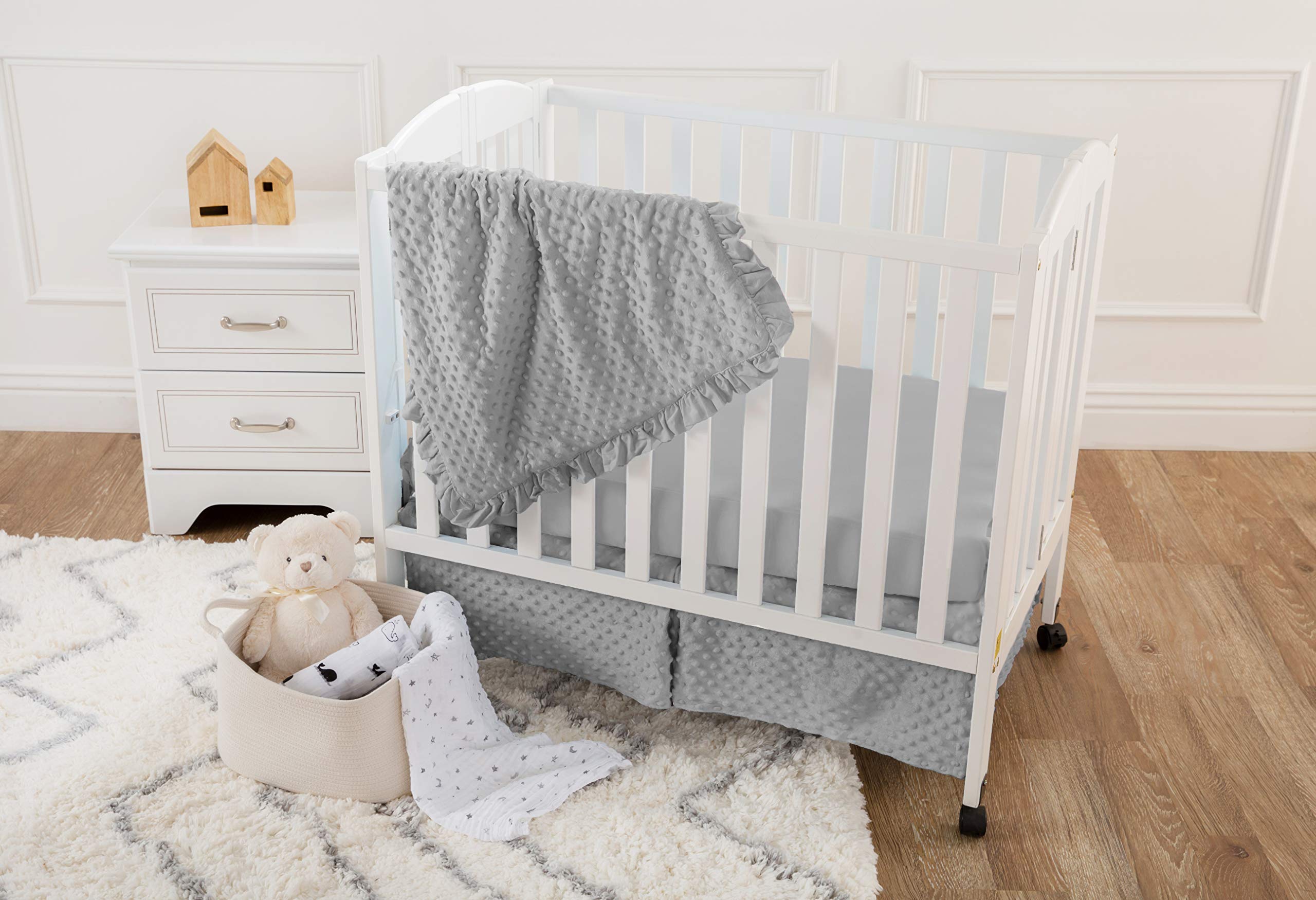 American Baby Company Heavenly Soft Minky Dot 3-Piece Mini/Portable Crib Bedding Set, Grey, for Boys and Girls