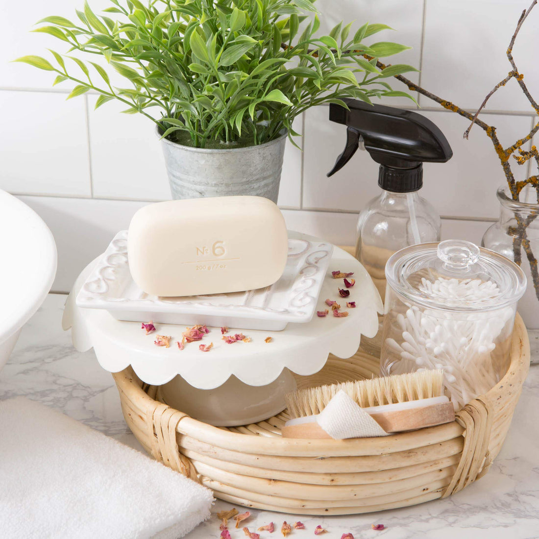 Via Mercato Italian Soap Bar (200g), No. 6 - Orange Blossom and Cedar wood