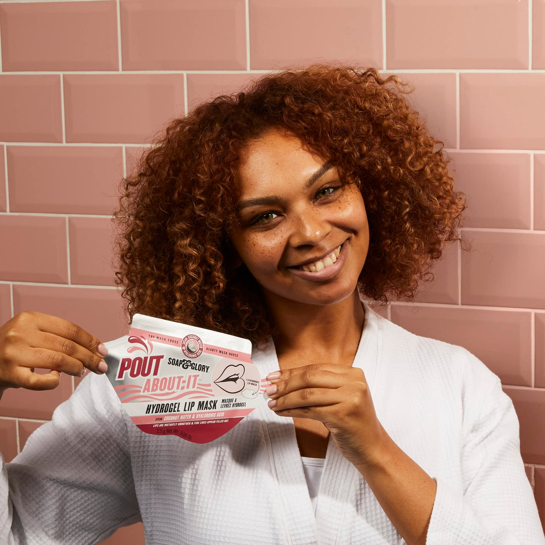 Soap & Glory Pout About It Hydrogel Lip Mask - Hydrating Lip Mask for Smoothed Out Fine Lines - Coconut Water & Hyaluronic Acid for Lips - Instant Results Lip Masks for Dry Lips (2.5g)