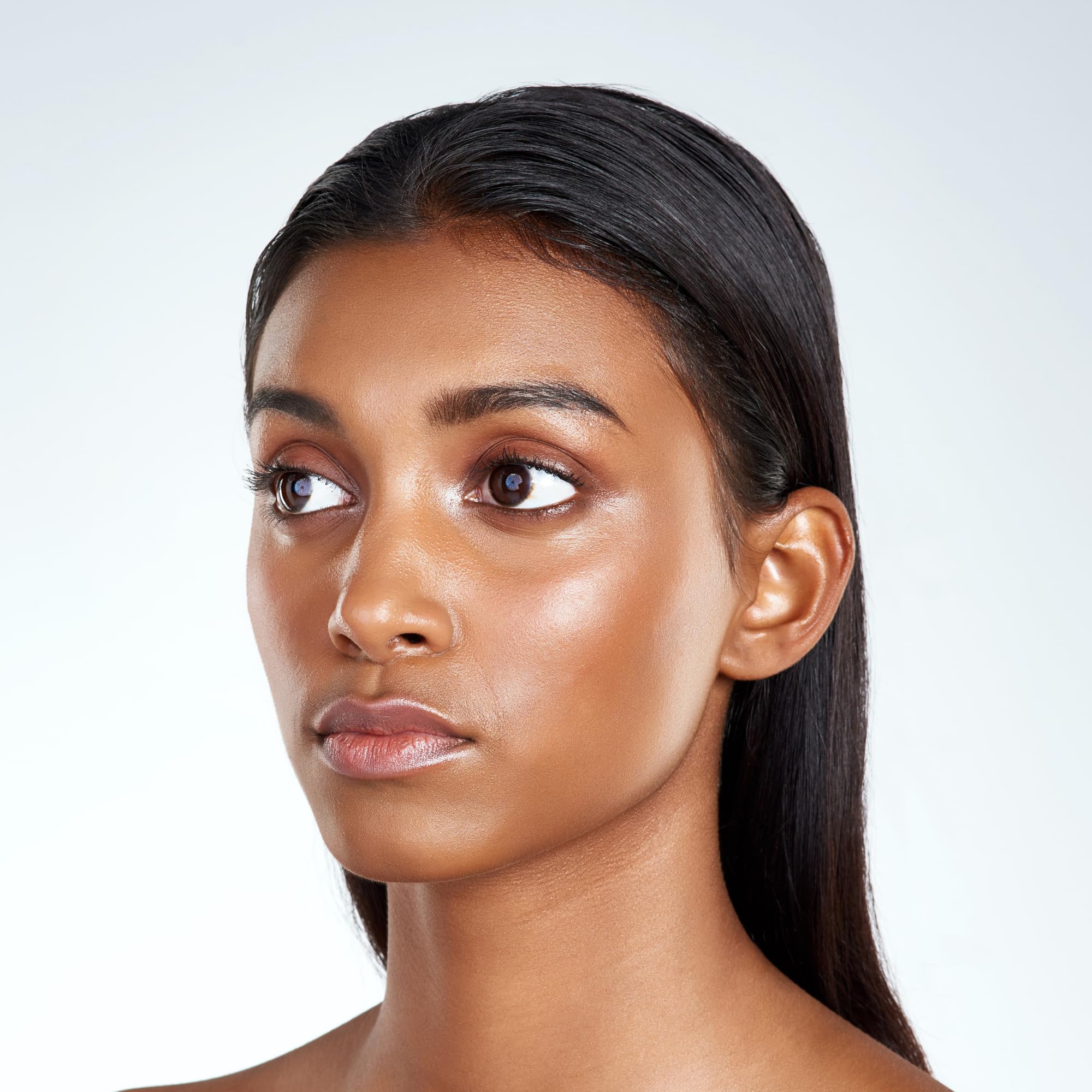 Alana Mitchell Organic MCT Face Oil – Natural Coconut Oil for Skin to Hydrate & Help Prevent Wrinkles & Fine Lines – Face Moisturizer for Women & Men – Organic MCT Oil for Face, Body & Lips (2 oz)