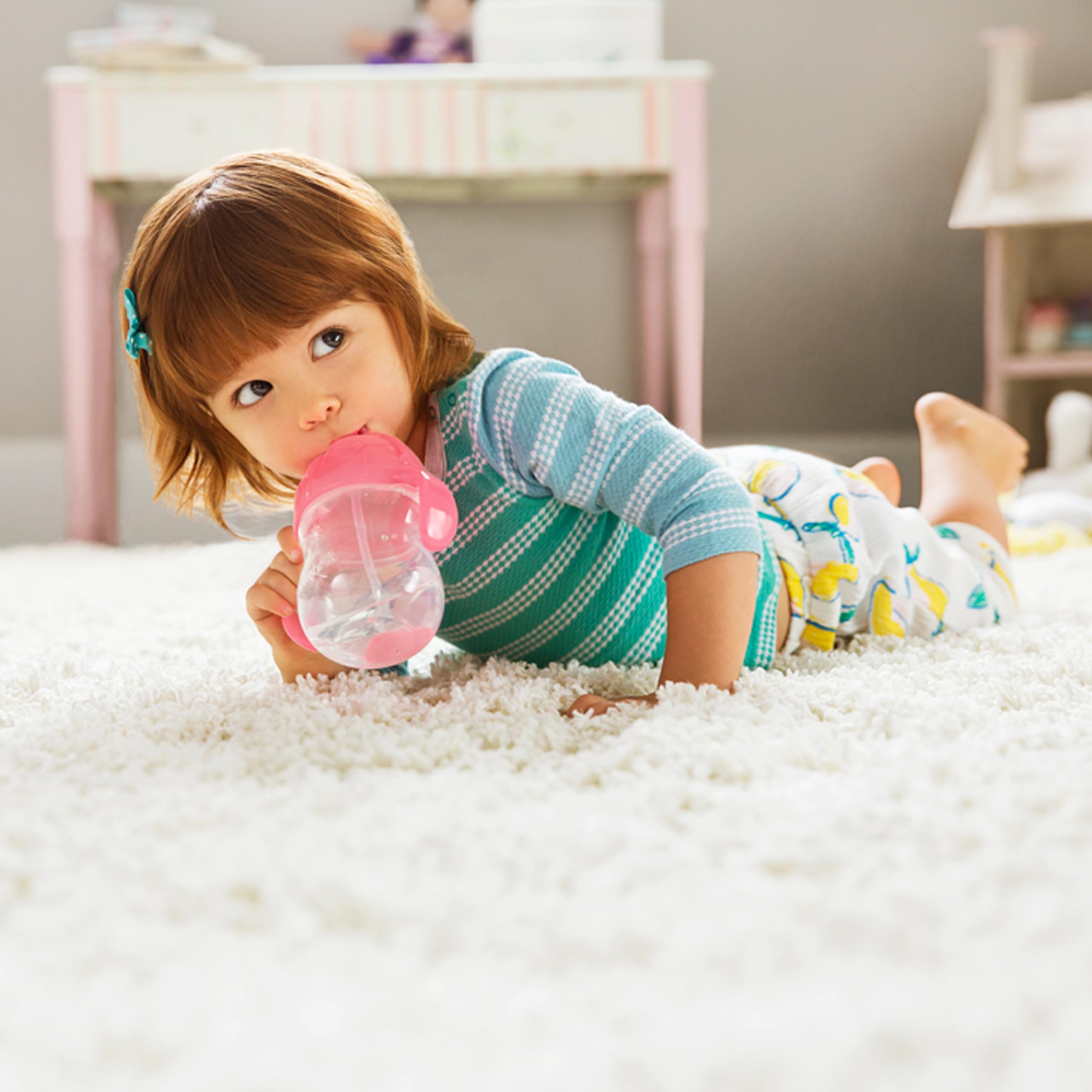 Munchkin Any Angle Sippy Cup for Toddlers, Spill Proof Weighted Straw Cup with Transition Handles for Babies 6 Months and Up, 7 Ounce, Pink