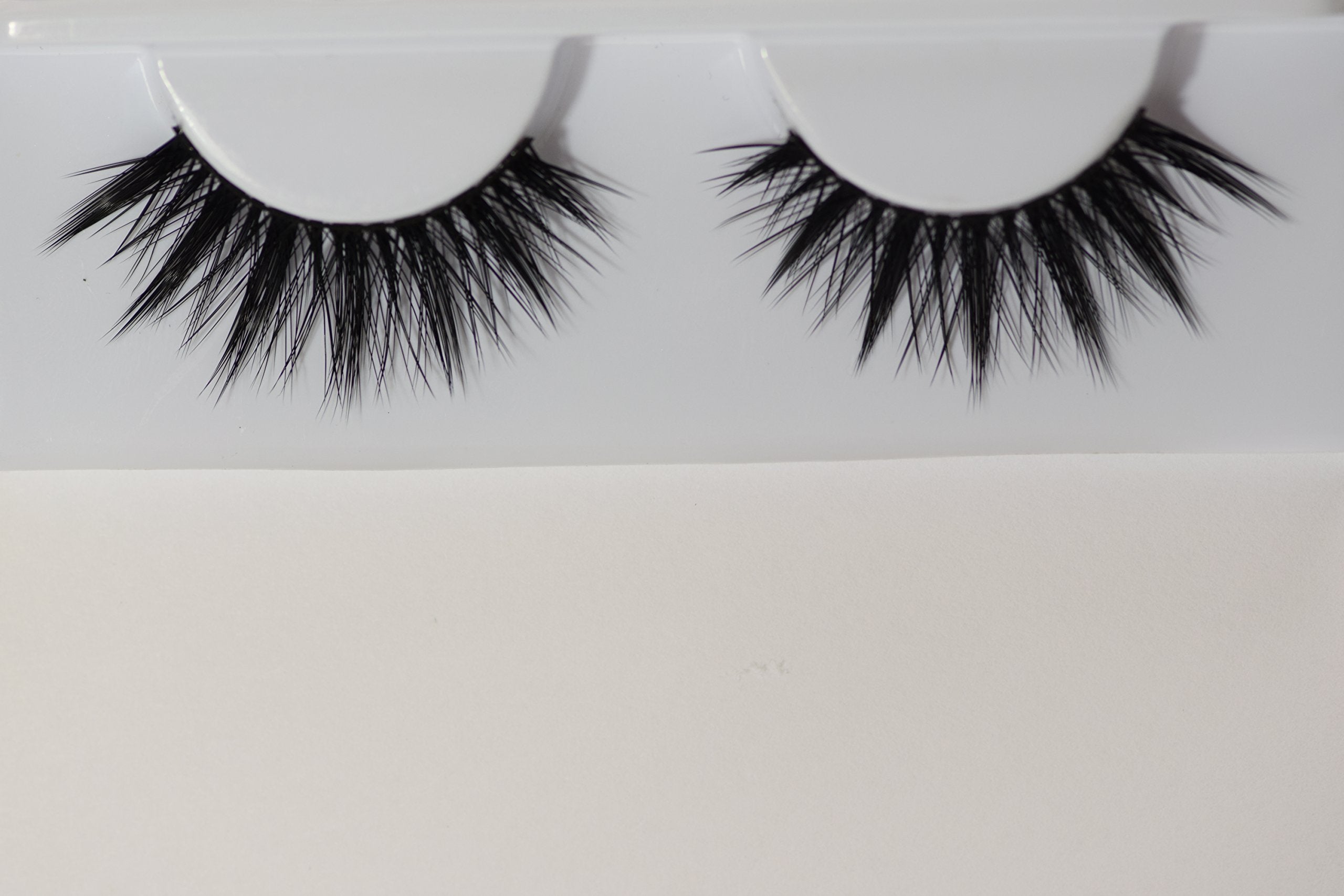 4 Pairs Miss Lash M157