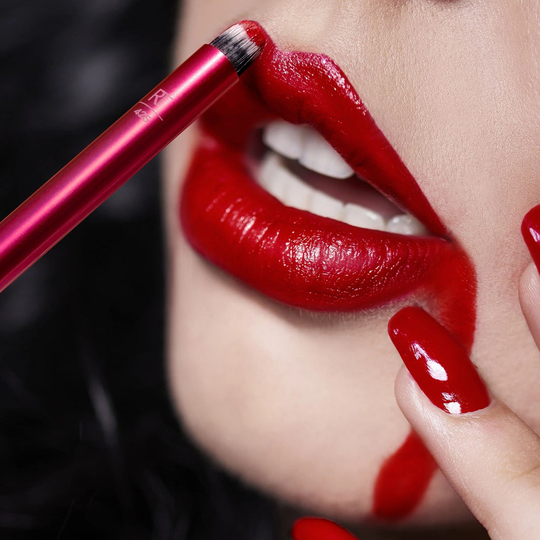 Real Techniques Artist Essential Makeup Brush Set, Includes Eye Liner Brush and Foundation Brush, Set of 5 - Multicolor