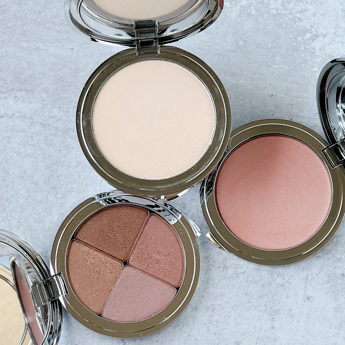 La Bella Donna Compressed Minerals Foundation | Honey 10g