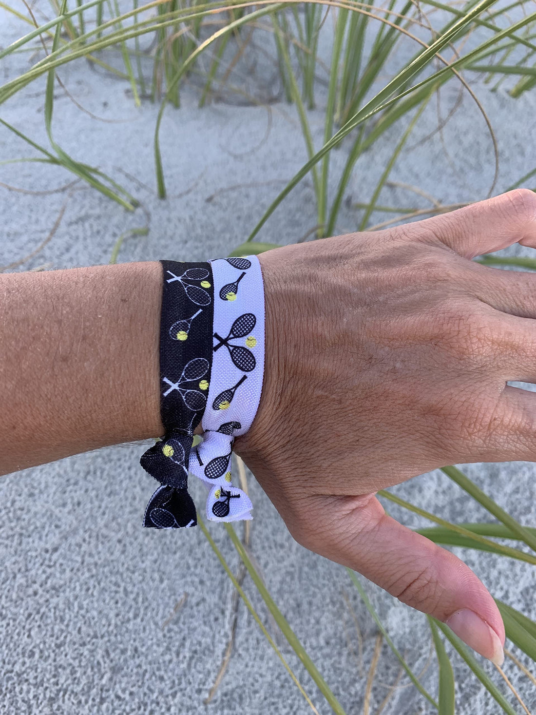 Infinity Collection Infinity Collection Tennis Hair Hair Ties, Tennis Hair Accessories, No Crease Tennis Hair Elastics Set, for Girl Tennis Players