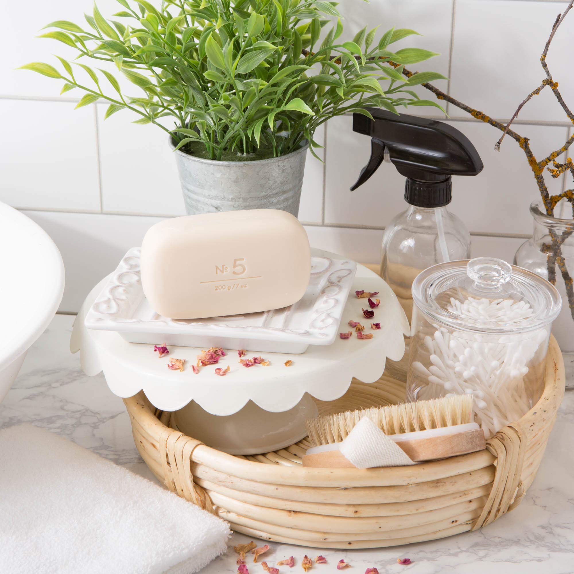 Via Mercato Italian Soap Bar (200g), No. 5 - Waterlily and Sandalwood