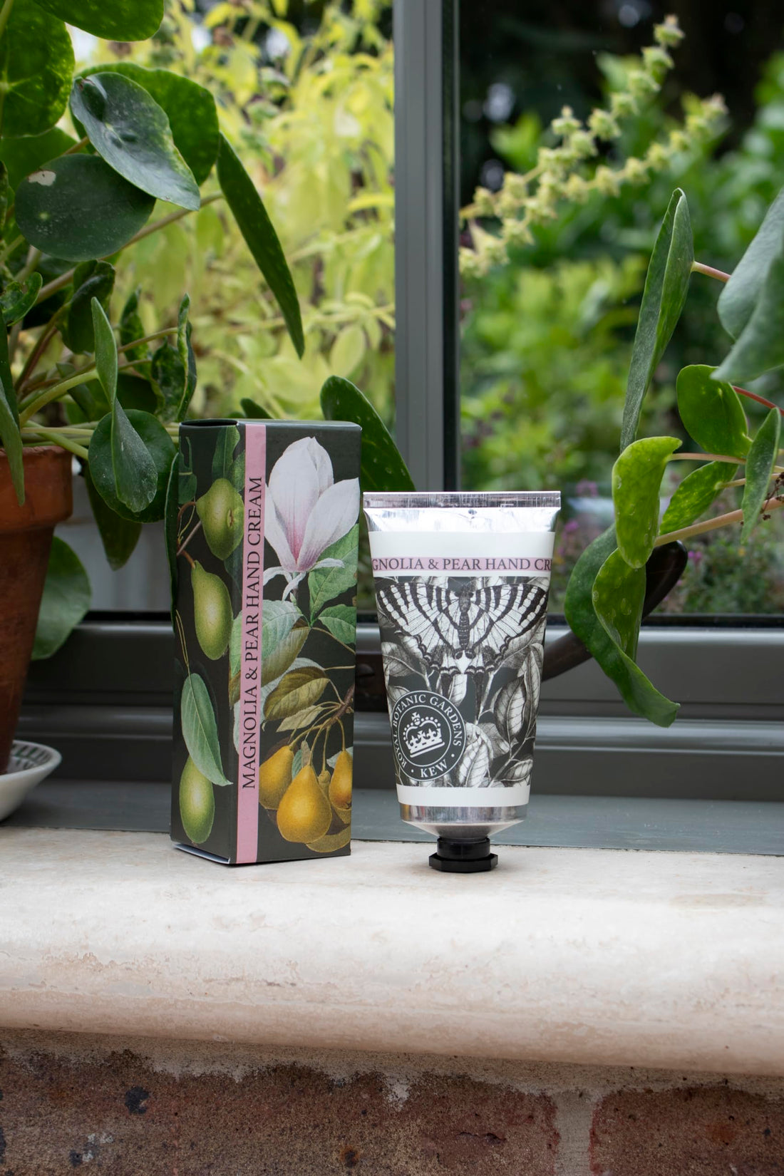 Royal Botanical Gardens, Kew Magnolia & Pear Hand Cream, 75mls