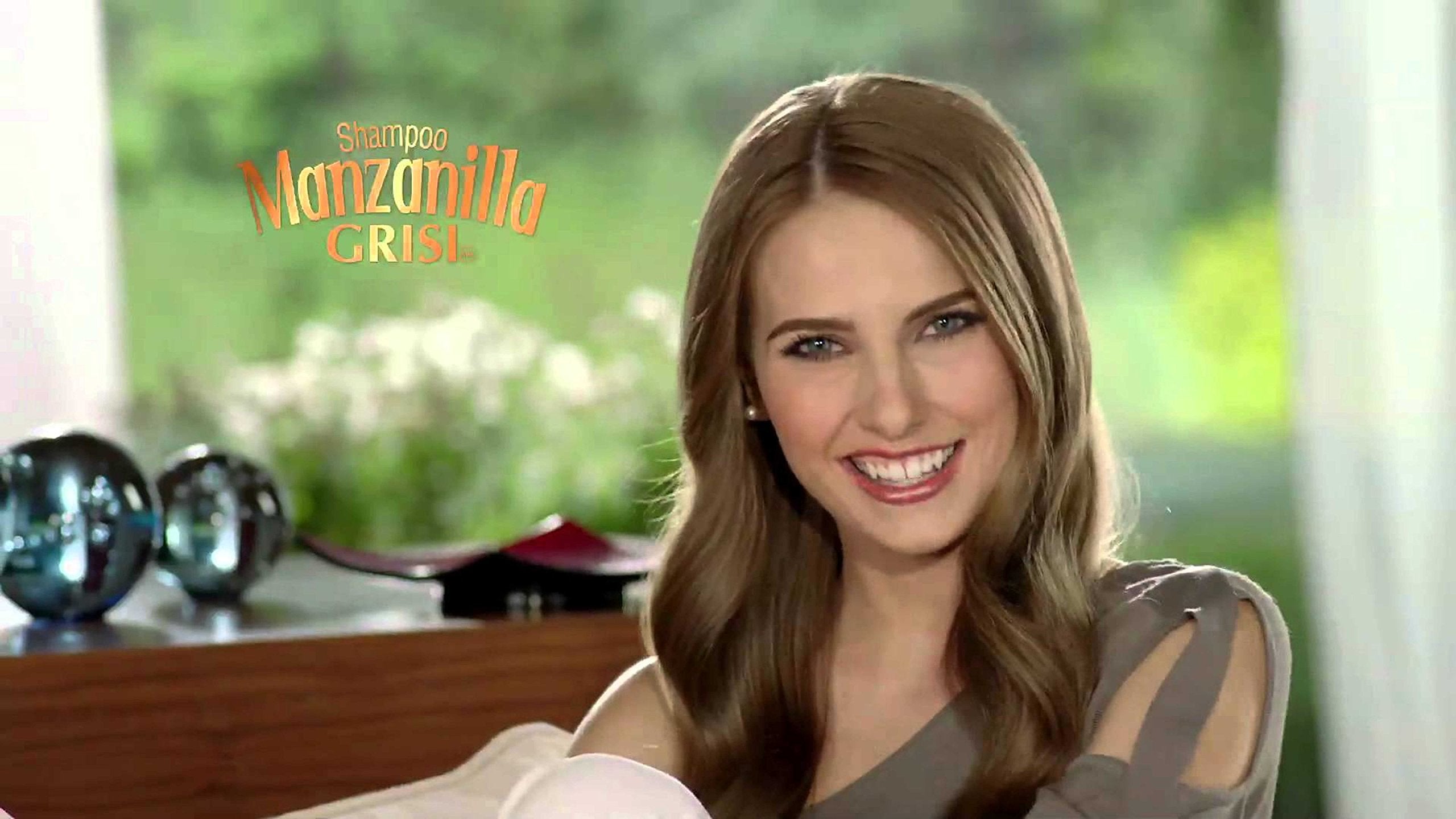 Grisi Manzanilla Gold Lightener and Detangler 8.4 Ounce