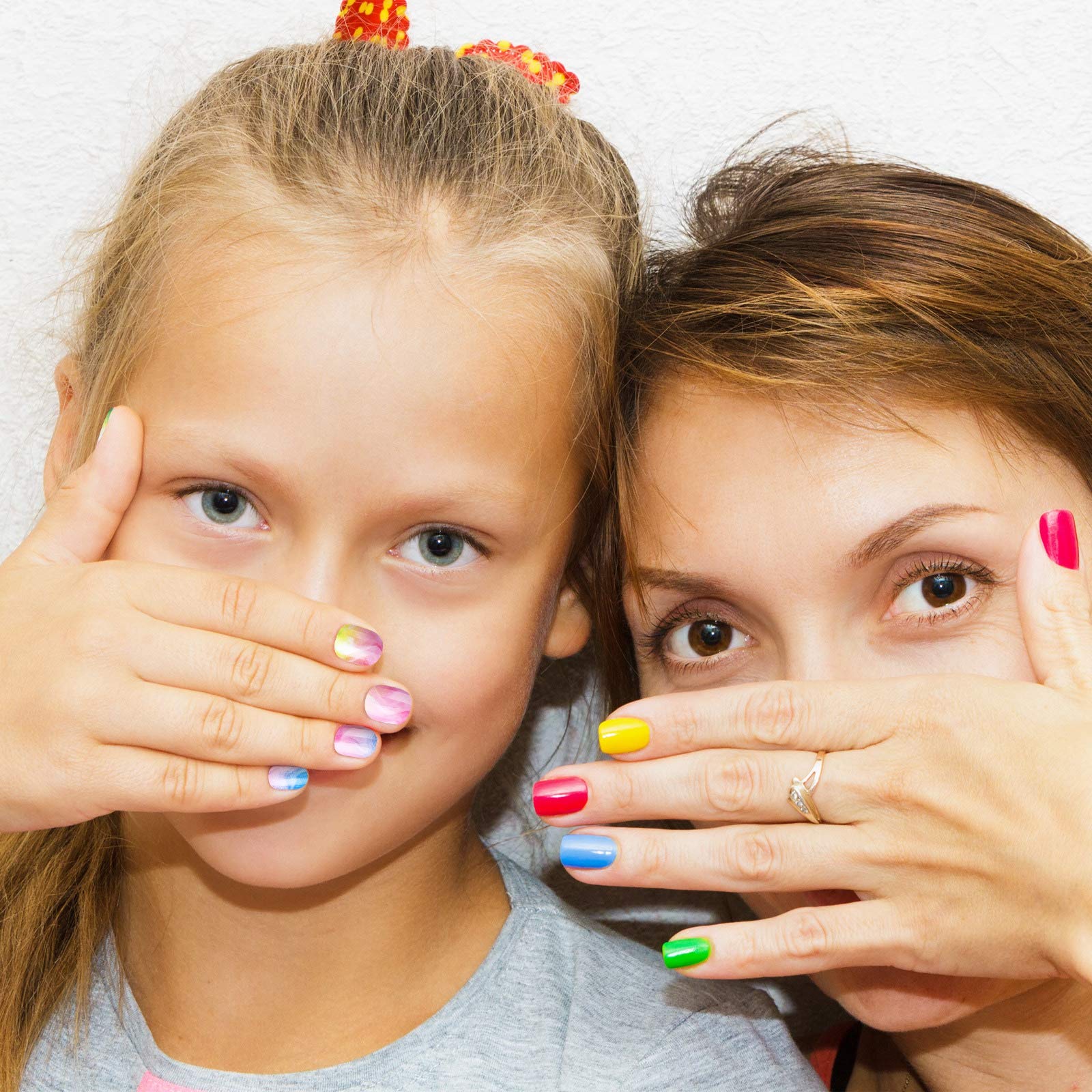 120 Pieces Girls Press on Nails Fake Nails Artificial Nail Tips Children Full Cover Short False Fingernails for Girls Kids Nail Art Decoration (Sweet Pattern)