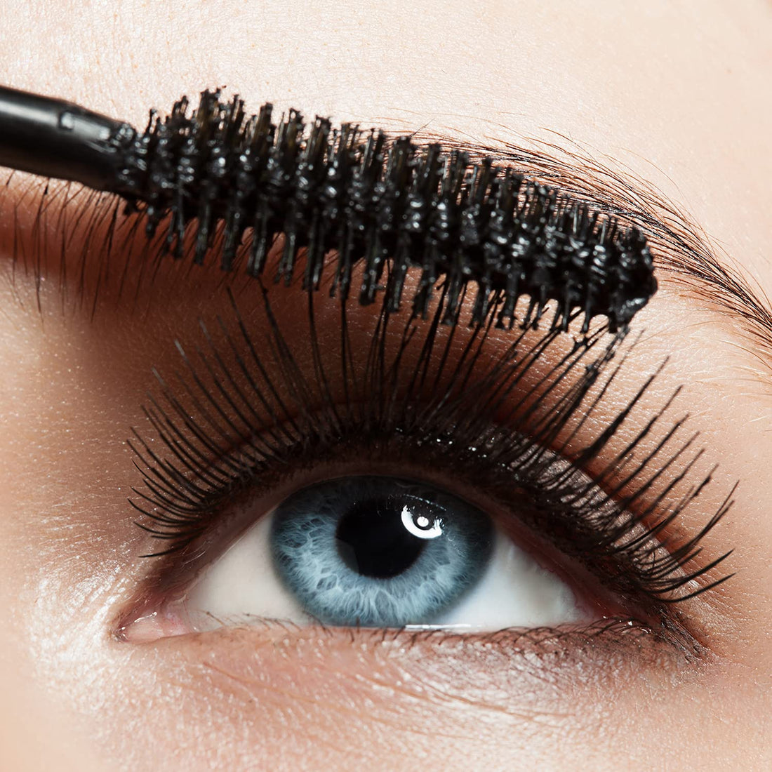 PALLADIO BEAUTY MASCARA - 4D BOOST - BLACK, 0.34 fl oz (10 ml)