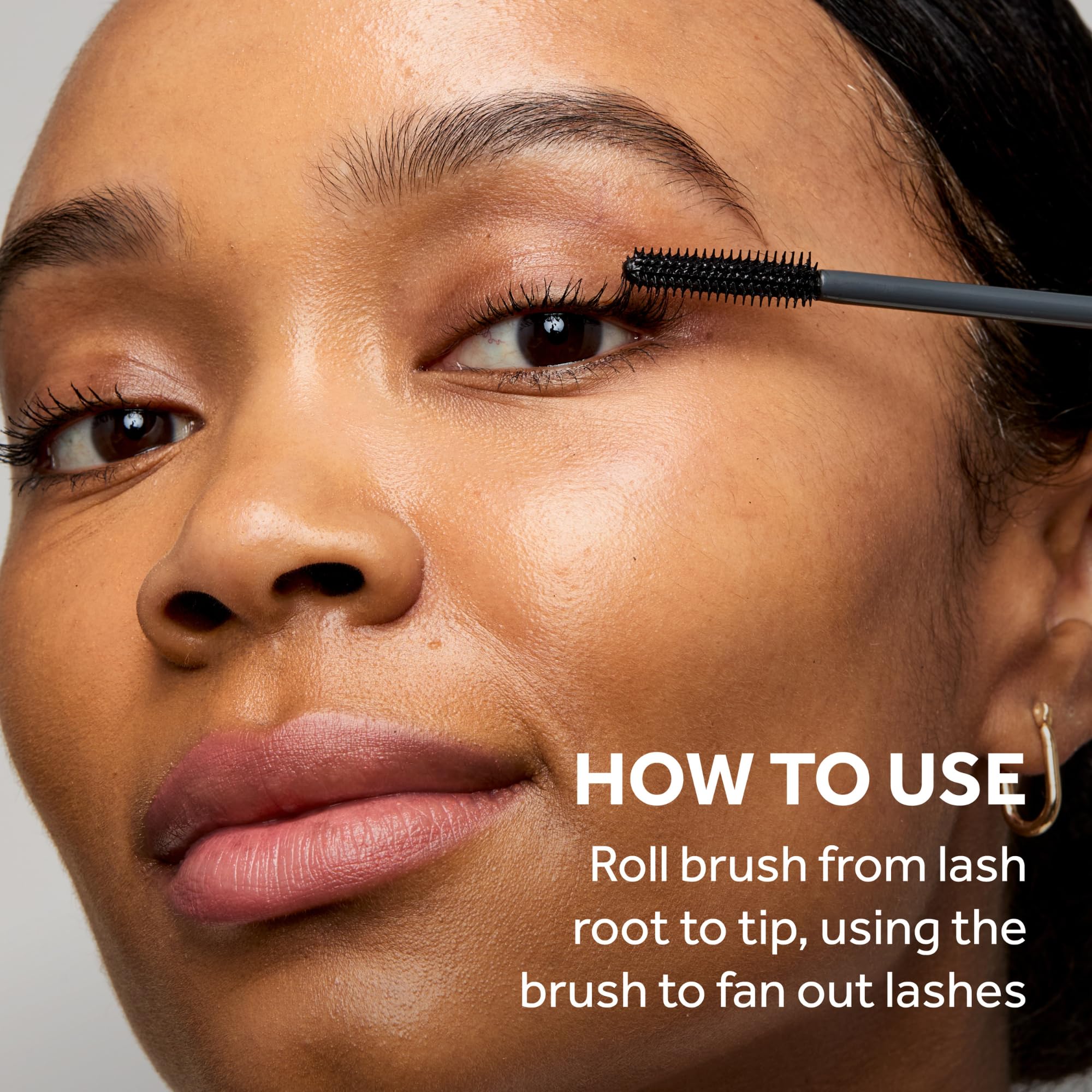 No7 Pro Artist That's a Wrap Tubing Mascara - Buildable & Lengthening Mascara for a High-Impact Finish - Volumizing Tube Mascara to Keep Lashes in Place All Day - Black (0.28 fl oz)