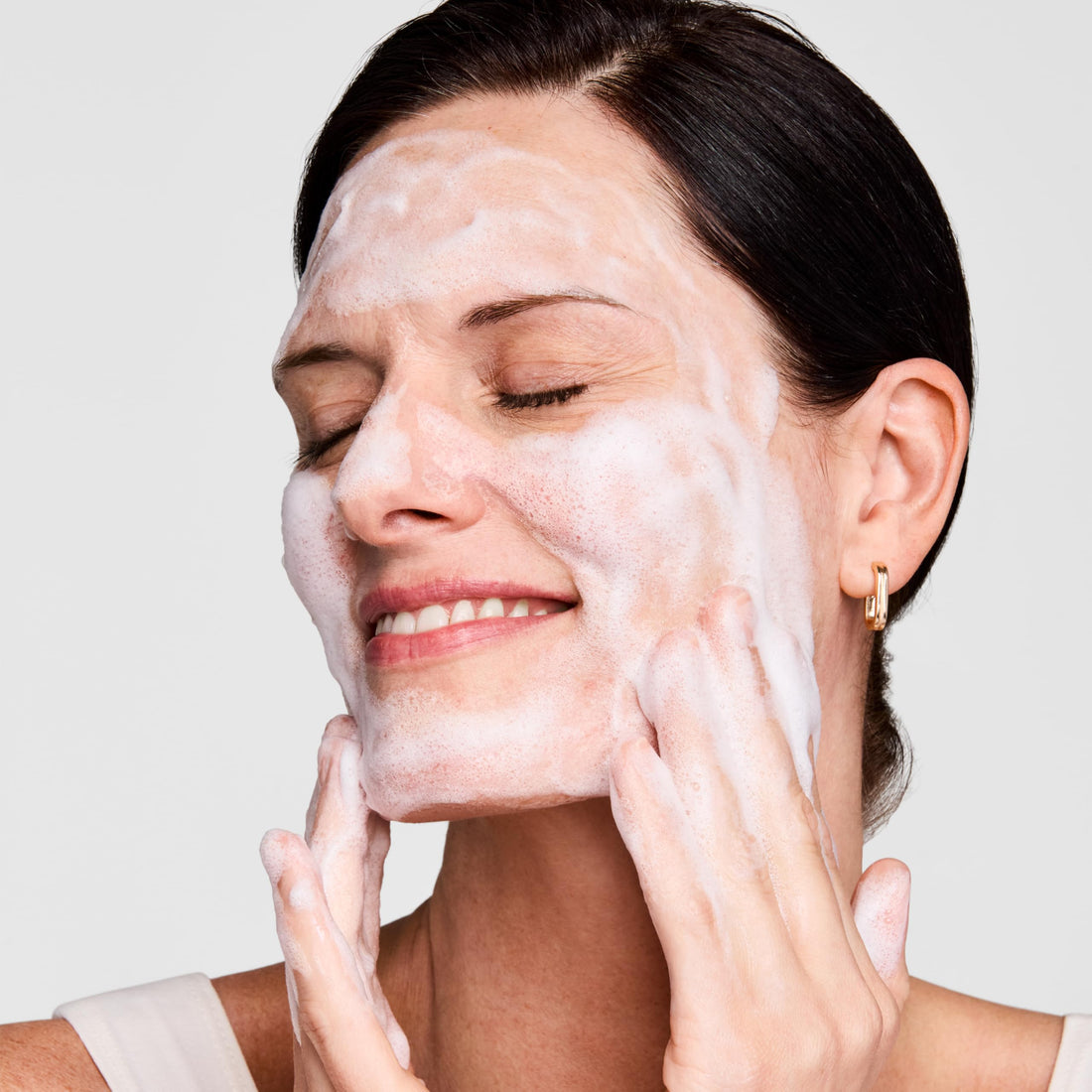 Estée Lauder Perfectly Clean Multi-Action Foaming Face Wash Cleanser/Purifying Face Mask, 5.0 fl oz.