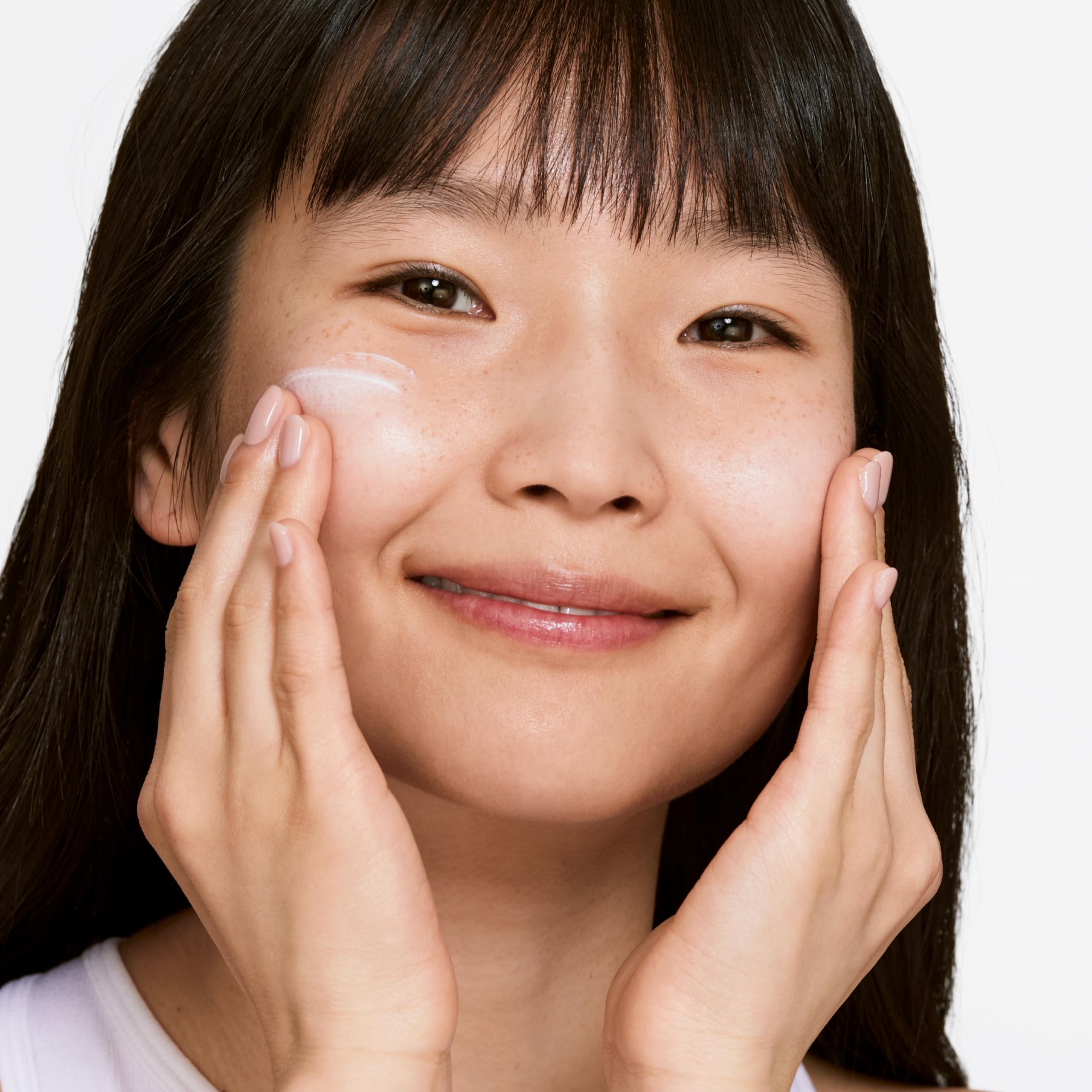 Clinique Even Better Brightening Daily Oil Free Moisturizer SPF 20 For Very Dry to Dry Combination Skin Types | Hydrating + Dark Spot Reducing, 1.7 Fl Oz