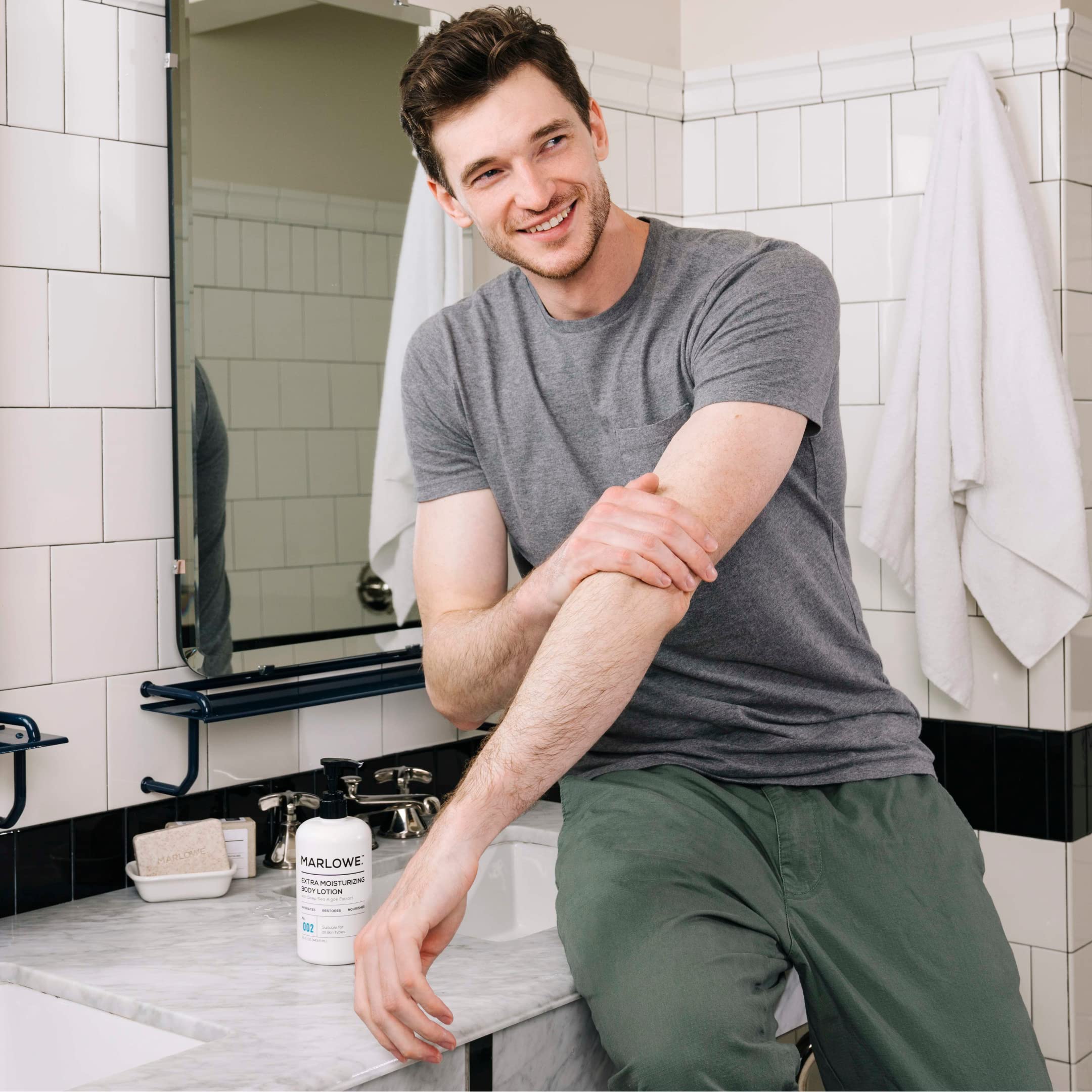 Marlowe. No. 002 extra moisturizing body lotion 15 oz