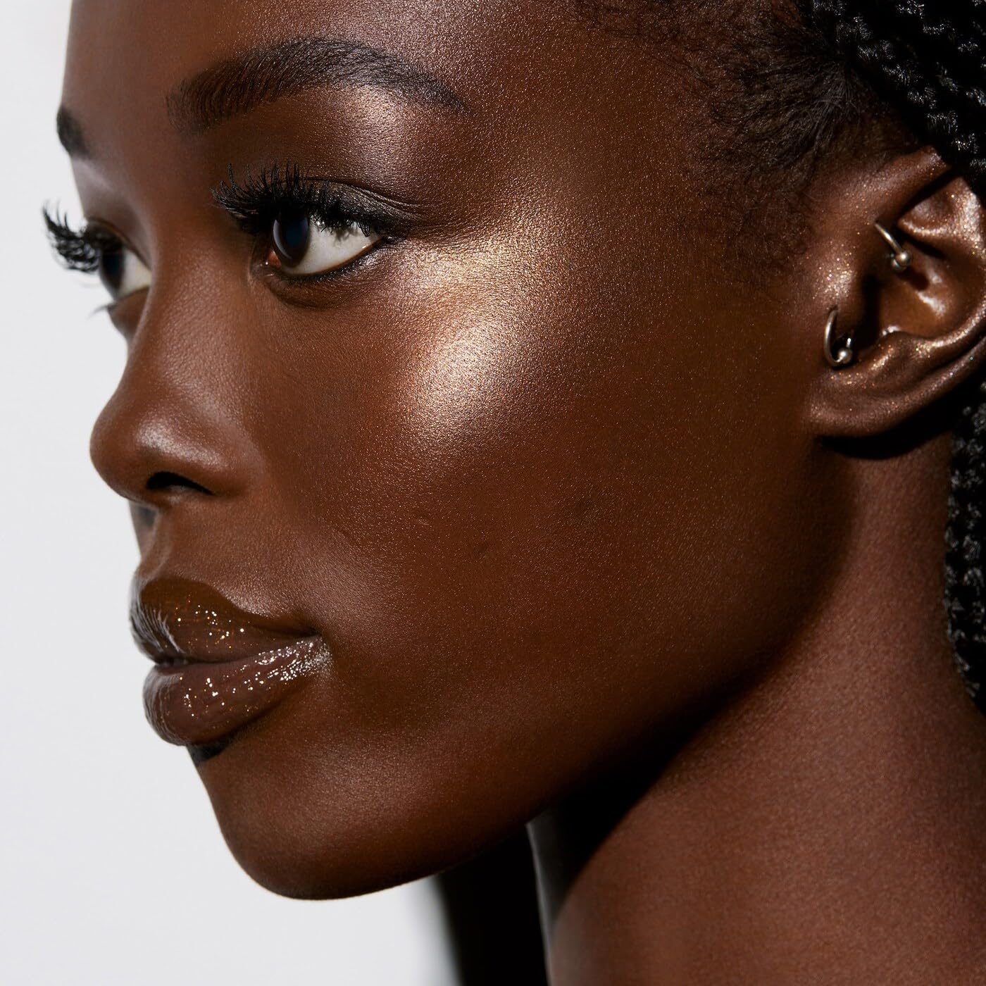 Fenty Beauty by Rihanna Liquid Killawatt Fluid Freestyle Highlighter Butta Brownie