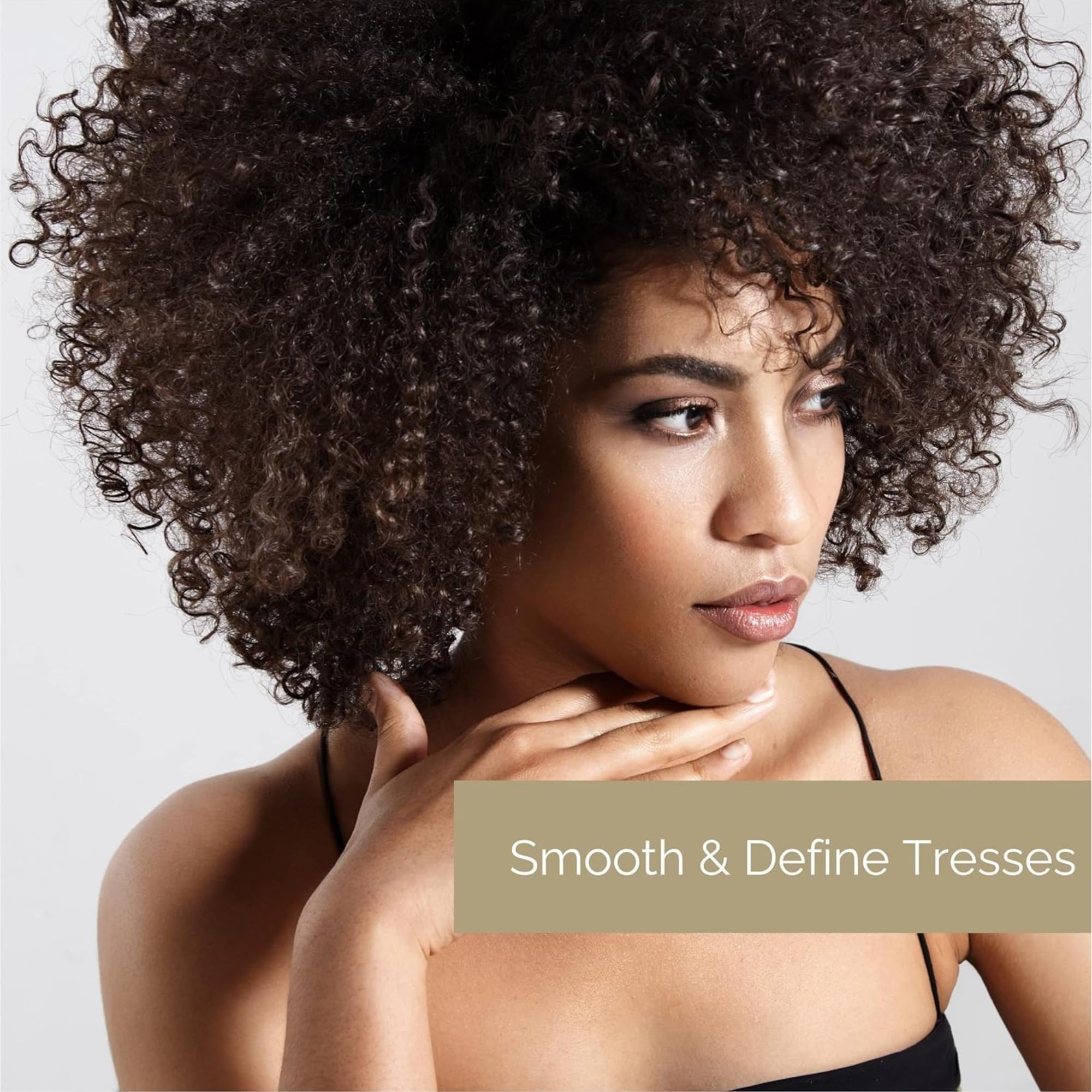 GIOVANNI Smoothing Castor Oil Shampoo â€“ All Hair Types, Moisturize Hair & Scalp, Hydrate & Tame Frizz, Jojoba, Argan Oil, Coconut Oil, Shea Butter, Keratin - 13.5 oz