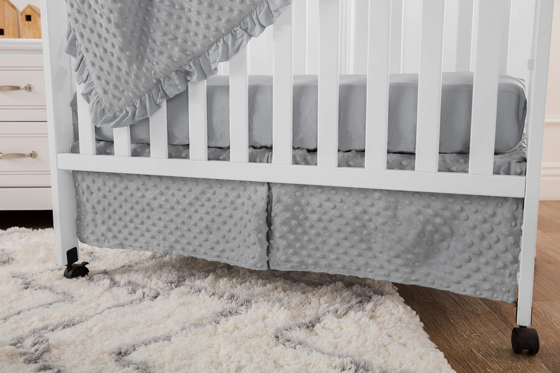 American Baby Company Heavenly Soft Minky Dot 3-Piece Mini/Portable Crib Bedding Set, Grey, for Boys and Girls