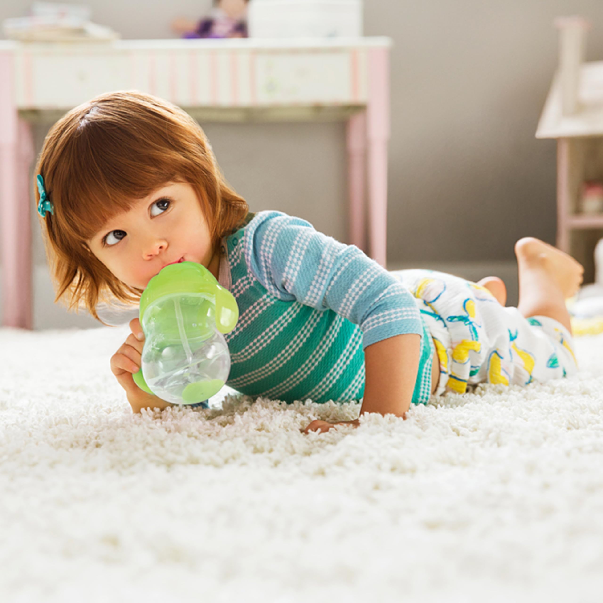 Munchkin Any Angle Sippy Cup for Toddlers, Spill Proof Weighted Straw Cup with Transition Handles for Babies 6 Months and Up, 7 Ounce, Green