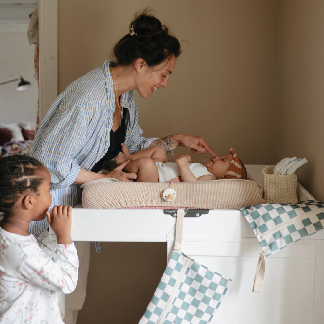 mushie Extra Soft Muslin Fitted Changing Pad Cover (Tradewinds)