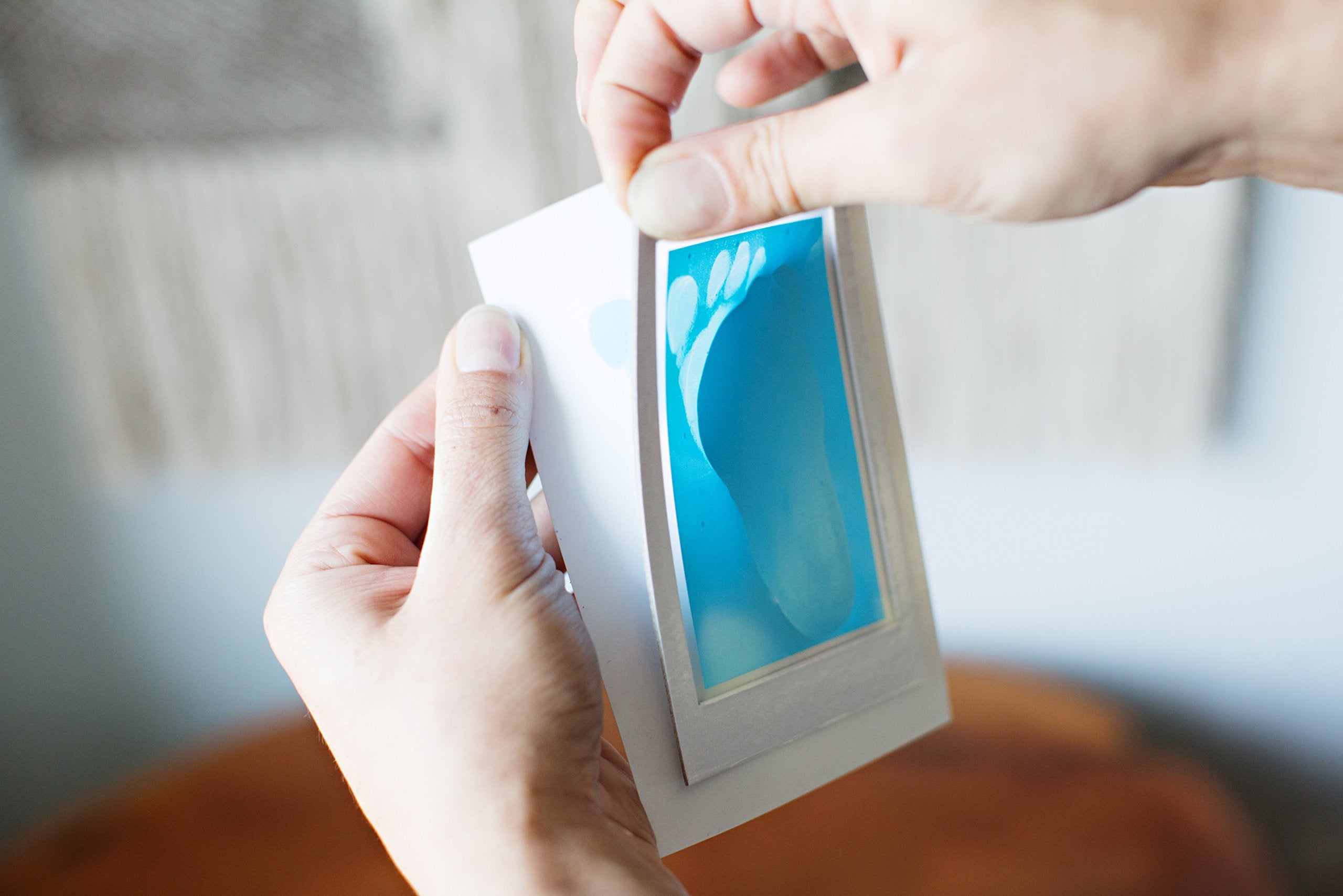 Pearhead Newborn Baby Handprint and Footprint Kit - No Mess Clean-Touch Ink Pad with Impression Cards, Baby Boy Keepsake, Perfect Keepsake for Family, Acid-Free, Blue