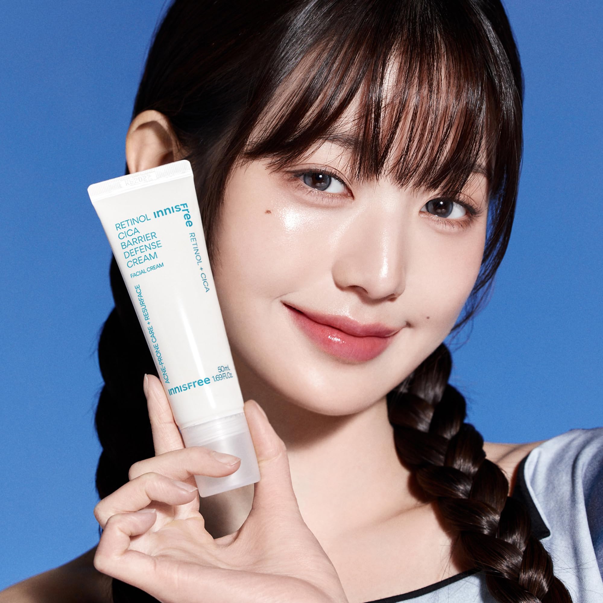 innisfree Retinol Cica Barrier Defense Cream, Calming Korean Face Cream with Cica for Acne Prone Skin